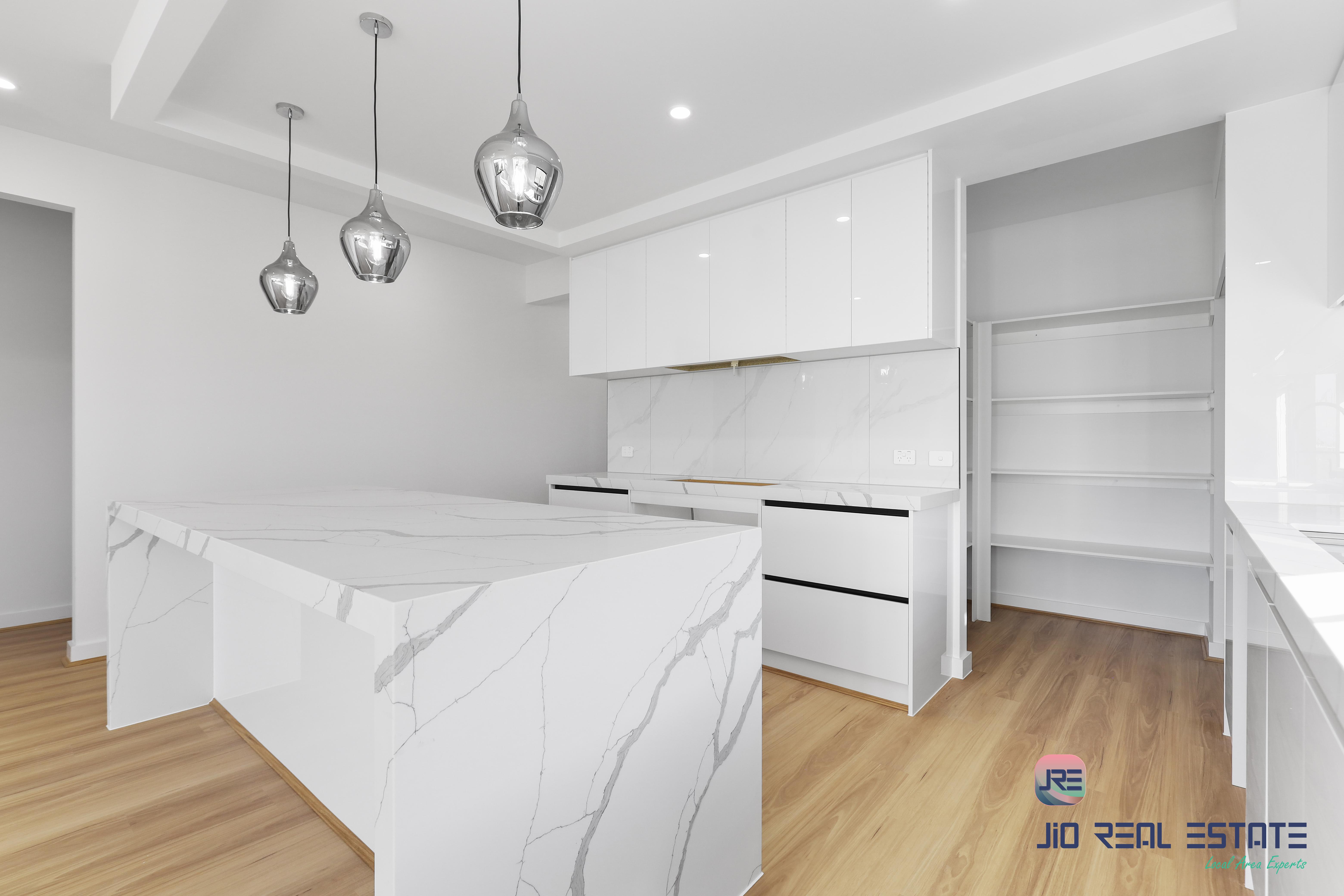 16 Barnmead Street, Deanside VIC