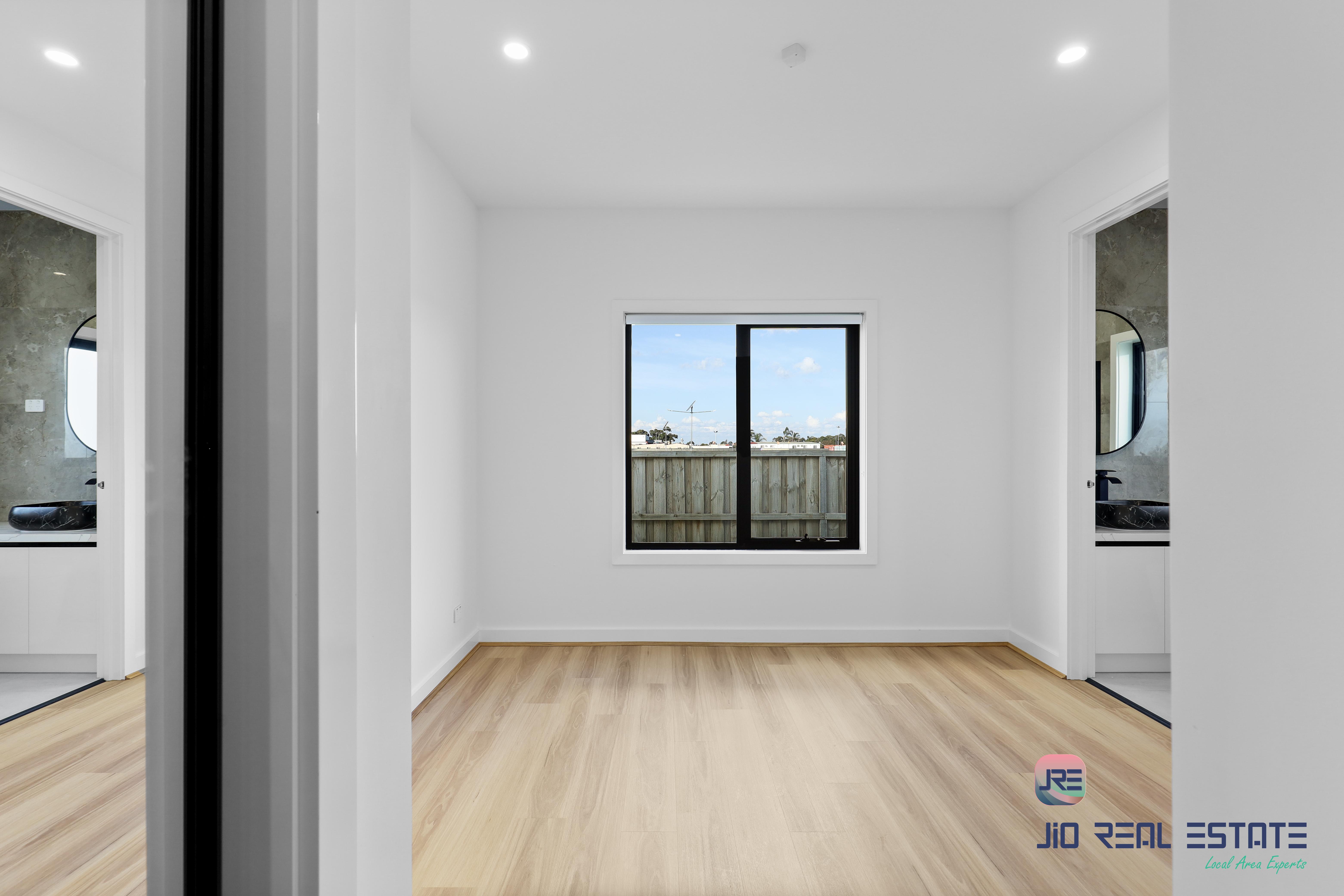 16 Barnmead Street, Deanside VIC