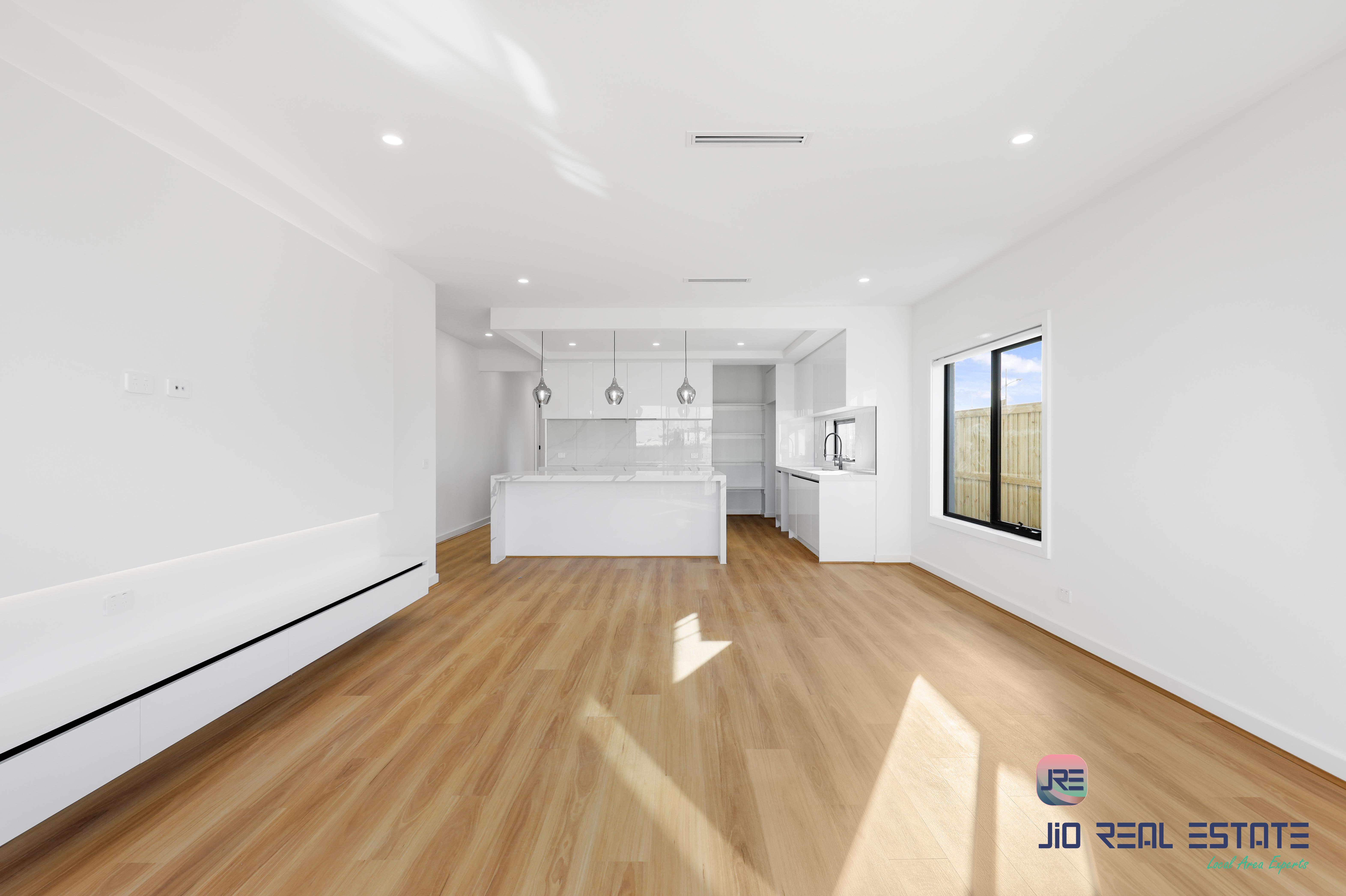 16 Barnmead Street, Deanside VIC