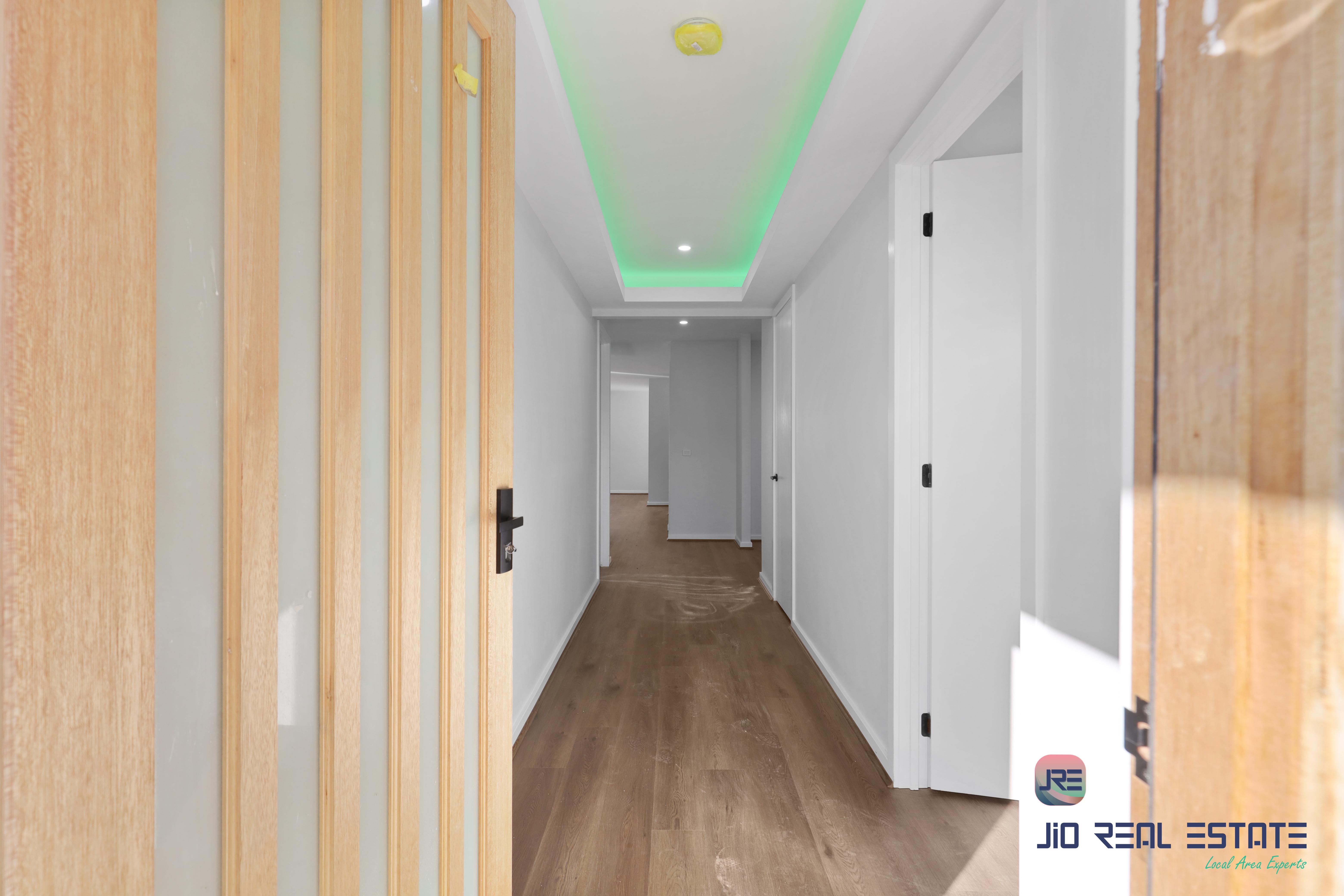 17 Gramercy Place, Strathtulloh VIC