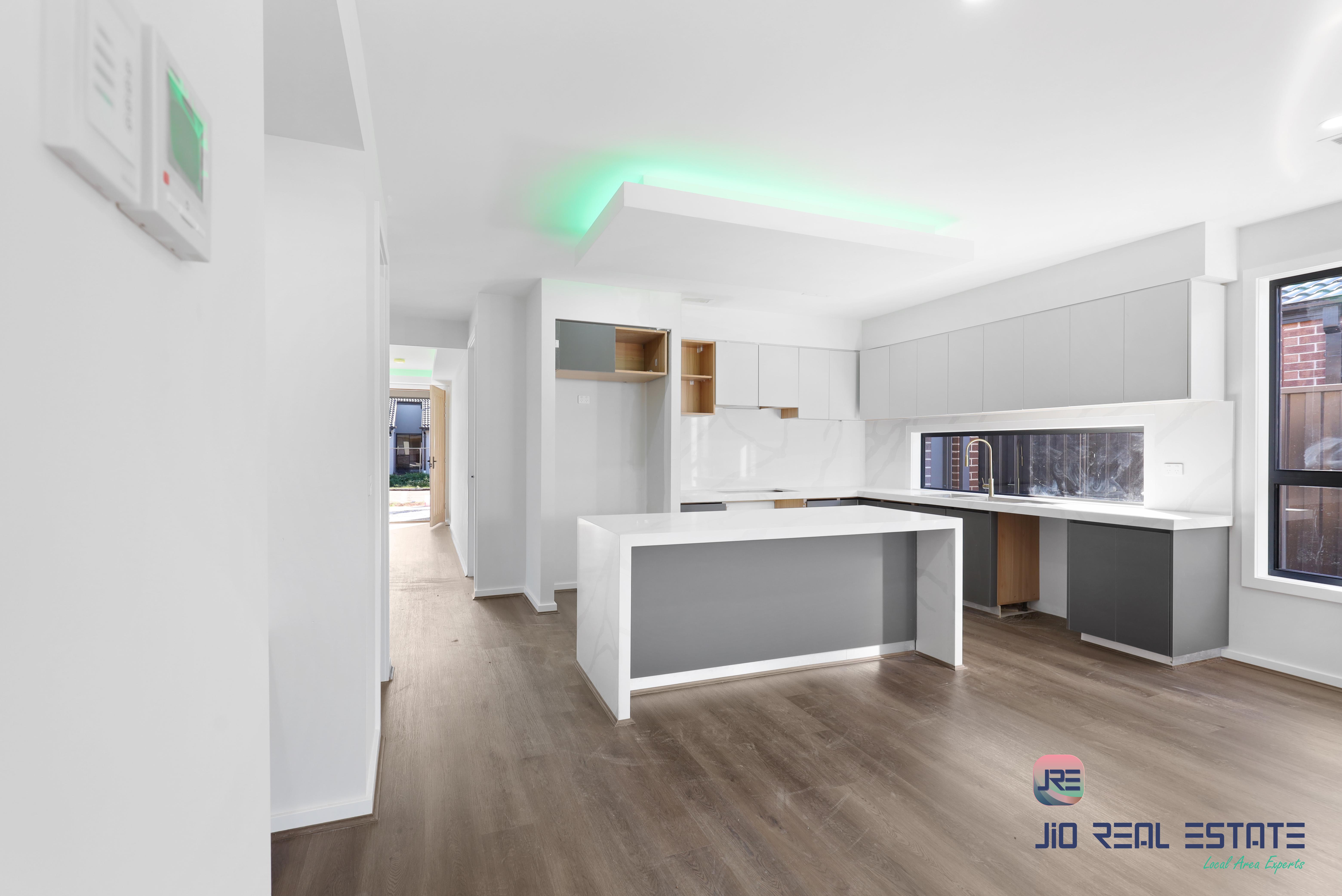 17 Gramercy Place, Strathtulloh VIC