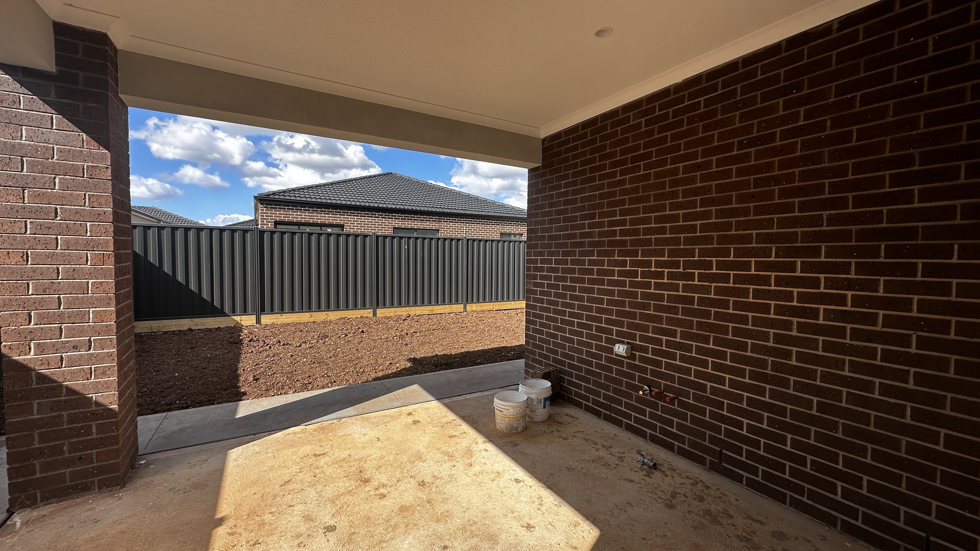 15 Castlecrag Way, Strathtulloh VIC