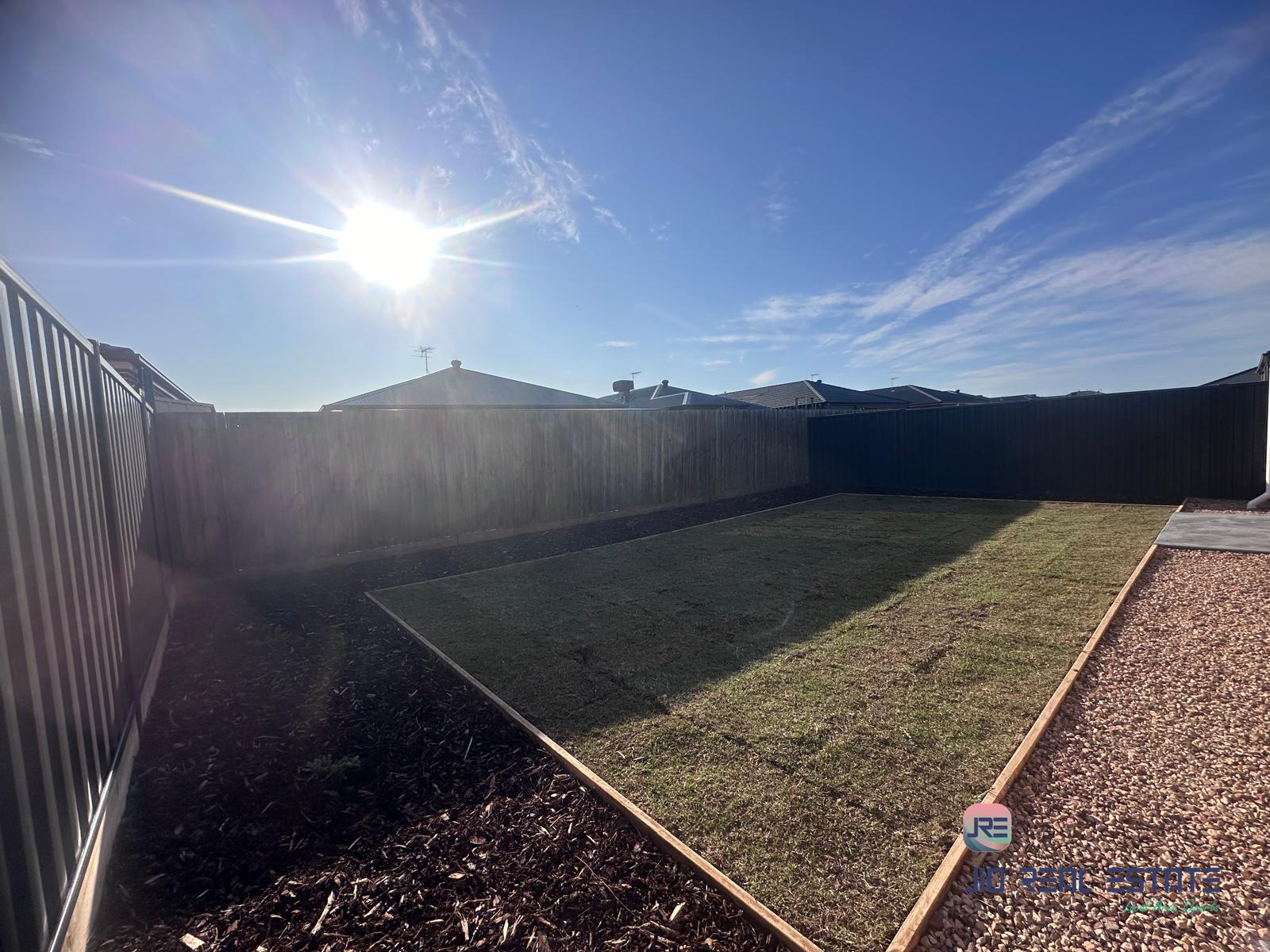 68 Pintail Drive, Melton South VIC