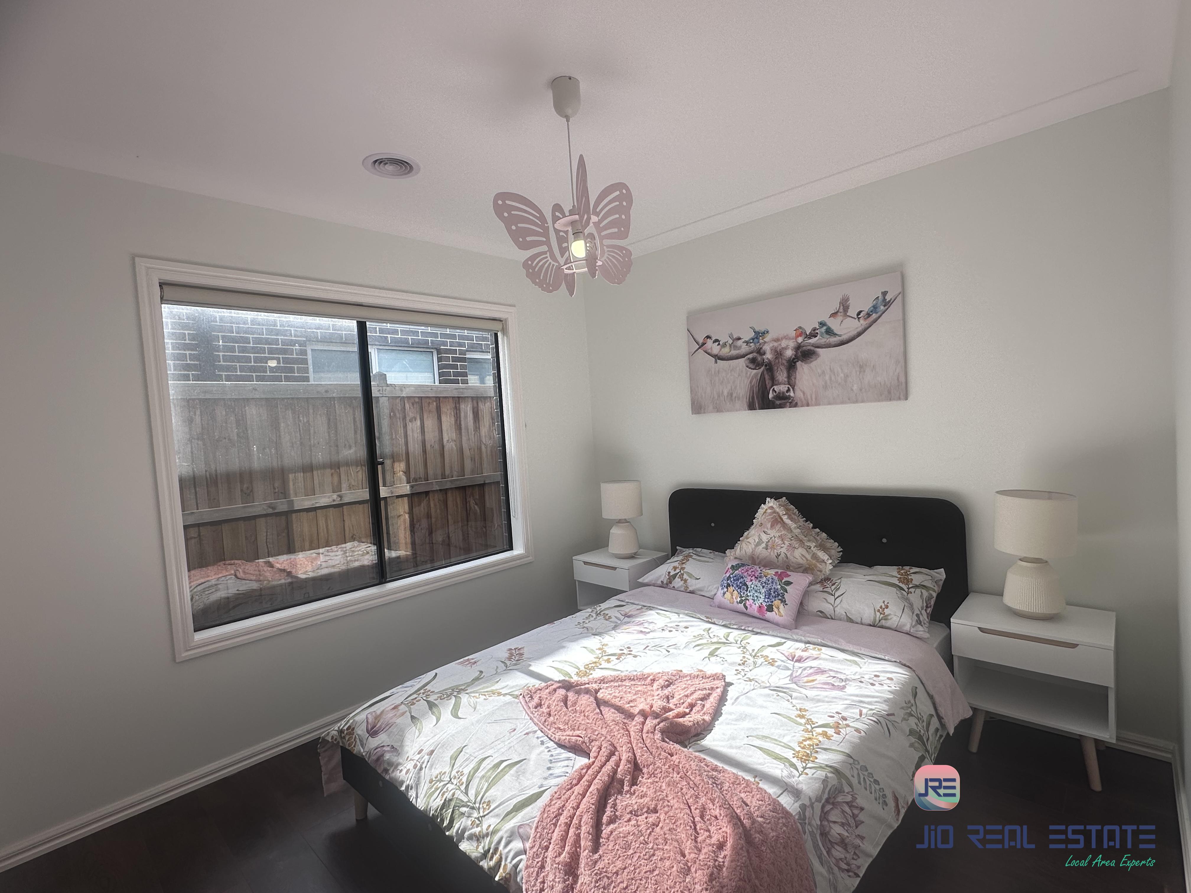 15 Kirkham Drive, Thornhill Park VIC