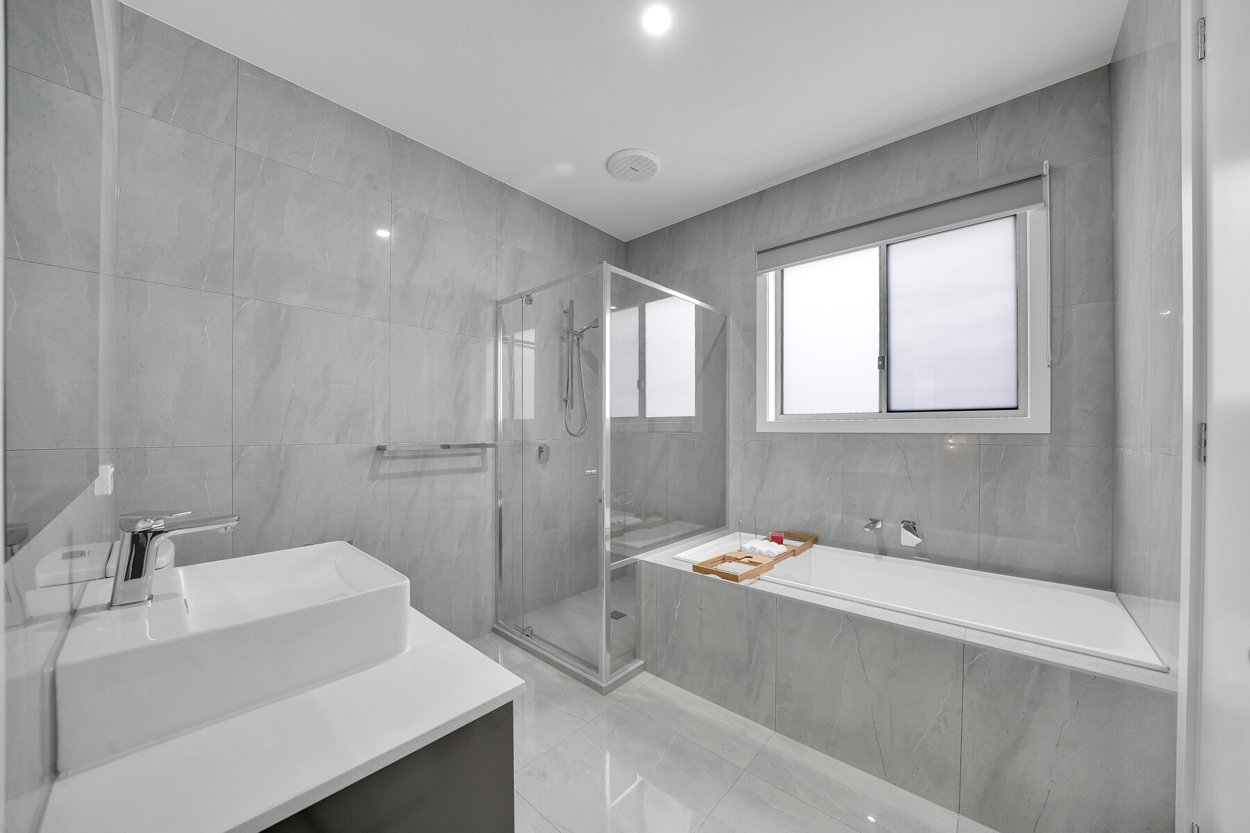 62 Buckingham Boulevard, Strathtulloh VIC