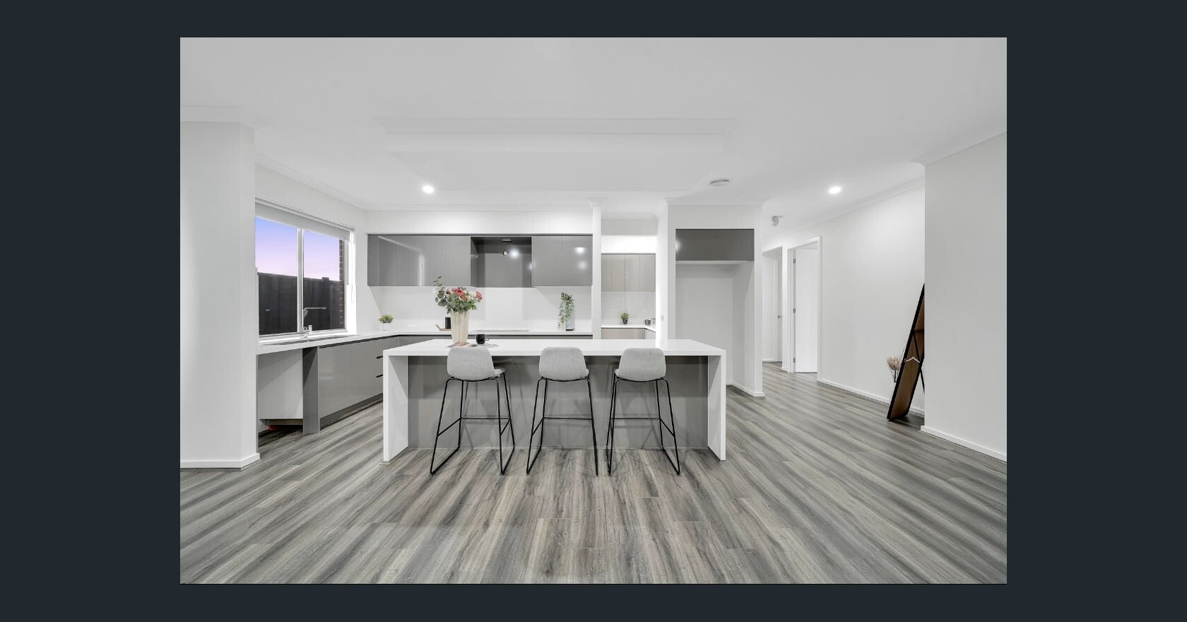 62 Buckingham Boulevard, Strathtulloh VIC