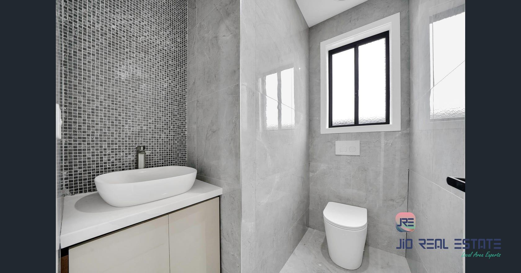 28 Gramercy Place, Strathtulloh VIC