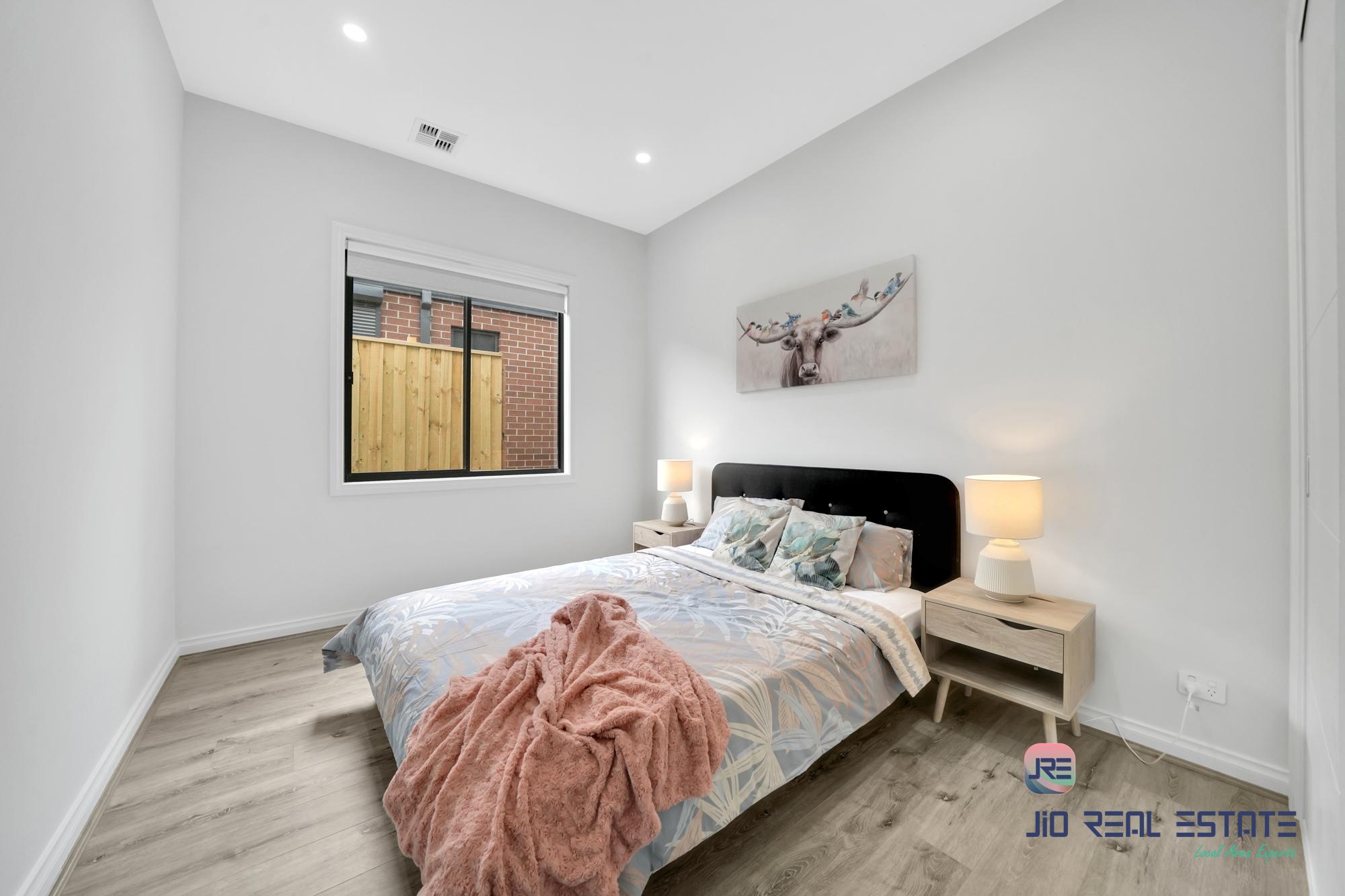 7 Barnmead Street, Deanside VIC