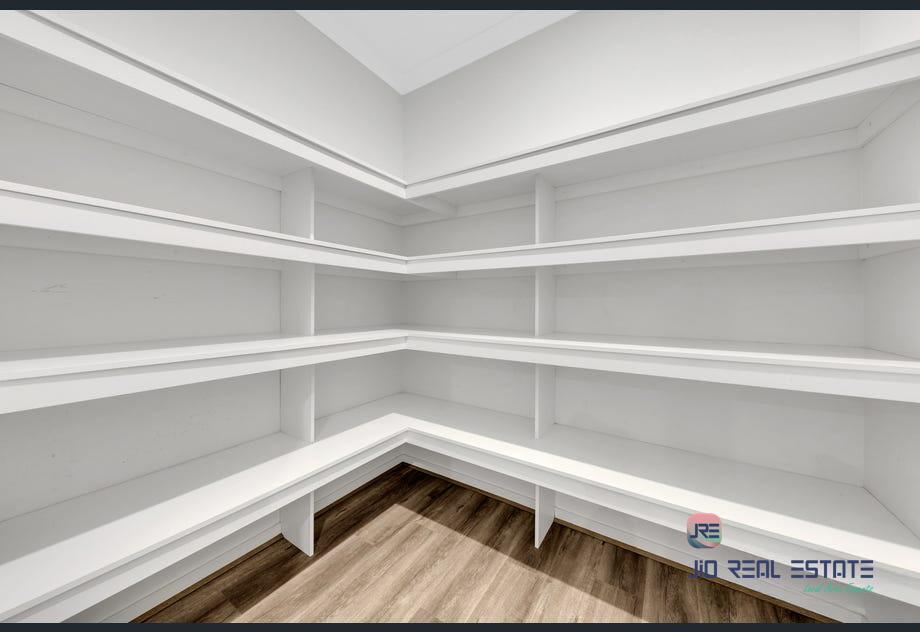 13 Brasilia Street, Strathtulloh VIC