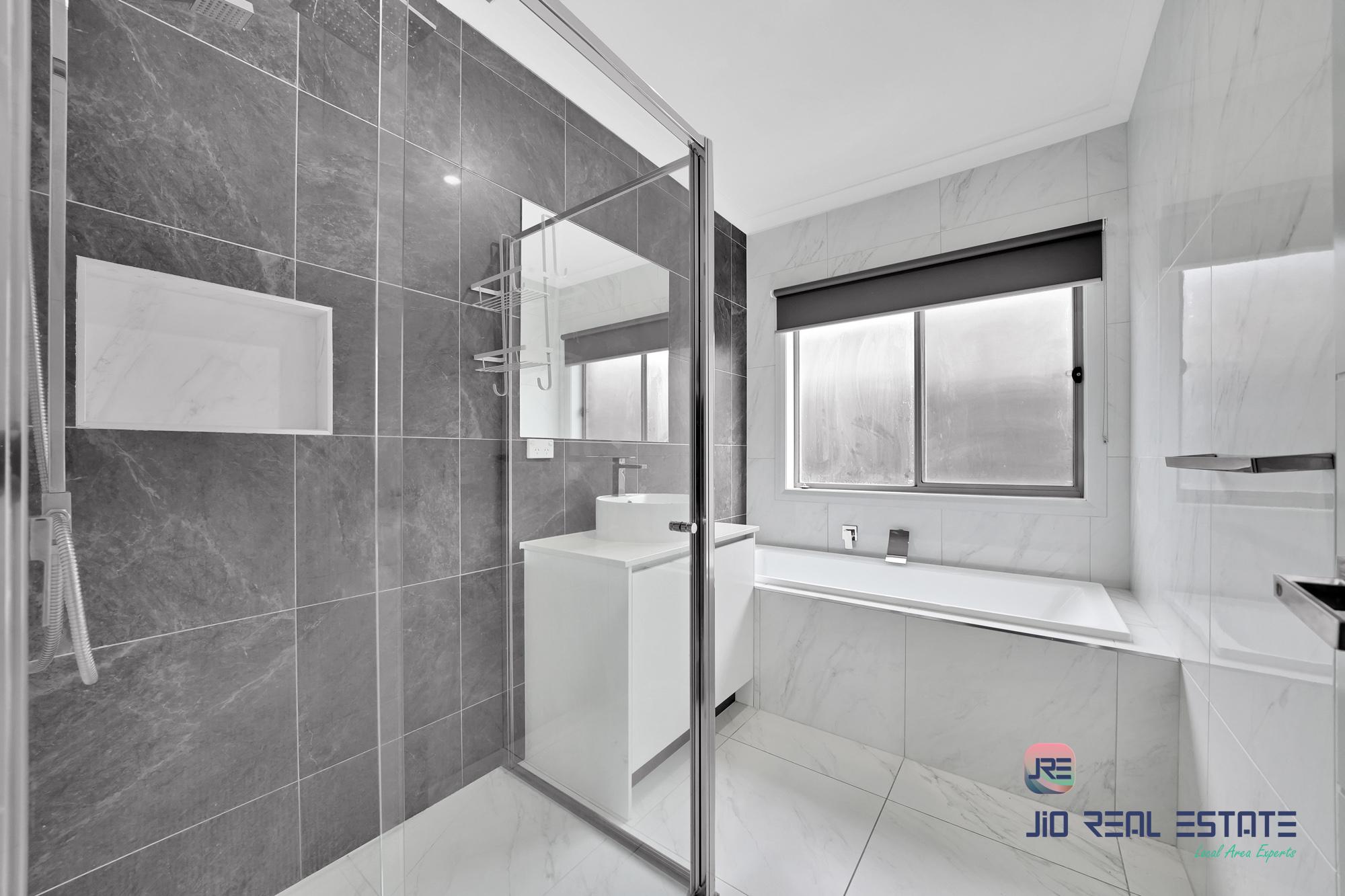 46 Riverside Concourse, Cobblebank VIC