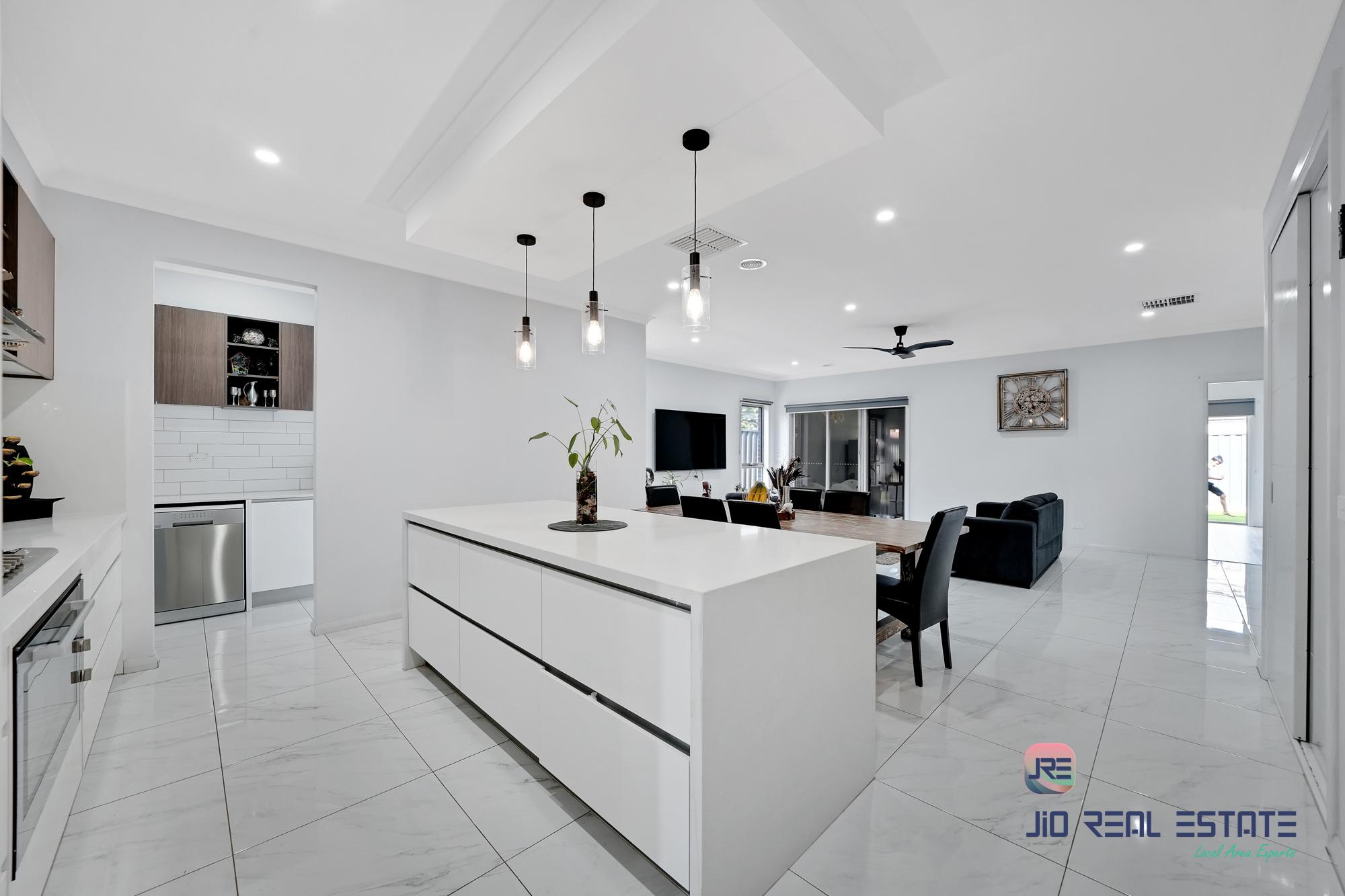 46 Riverside Concourse, Cobblebank VIC