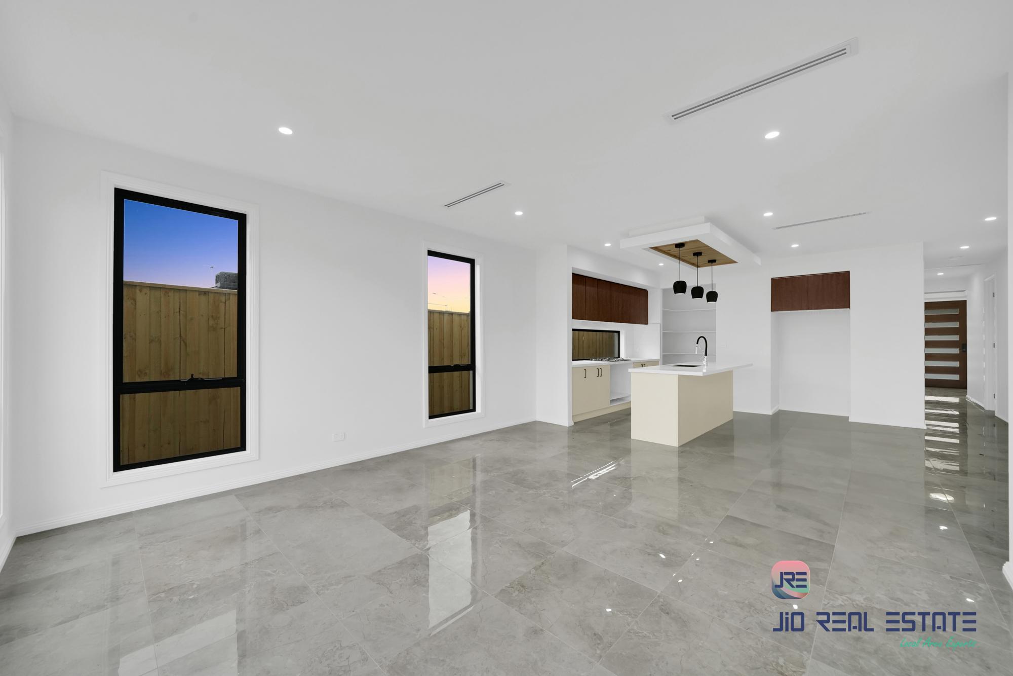 16 Gardenvale Avenue, Mambourin VIC