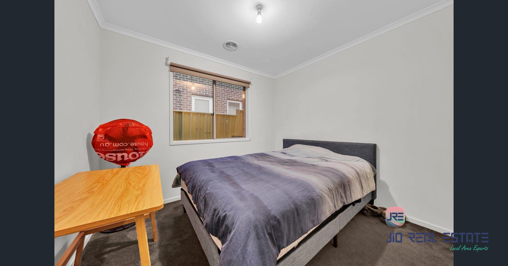 3 Sullivan Terrace, Burnside VIC
