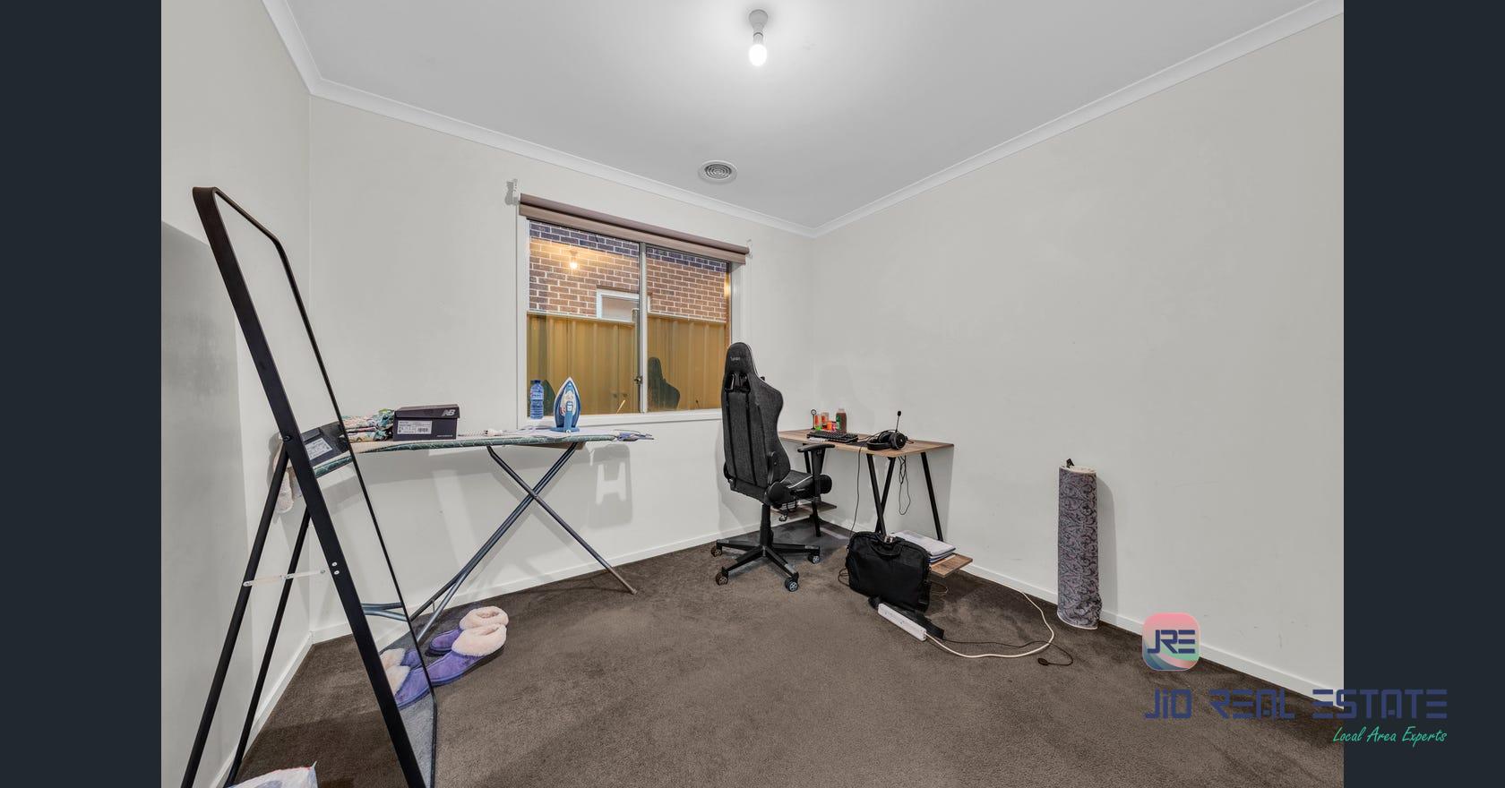 3 Sullivan Terrace, Burnside VIC