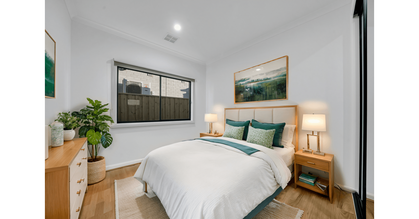 24 Everlasting Boulevard, Strathtulloh VIC