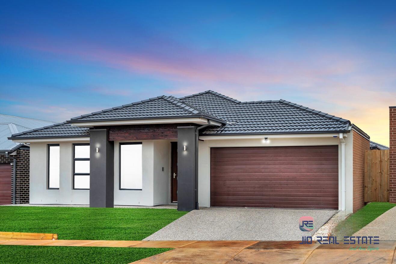 9 Calderas Road, Deanside VIC