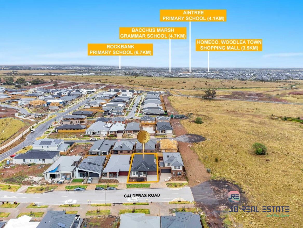 9 Calderas Road, Deanside VIC