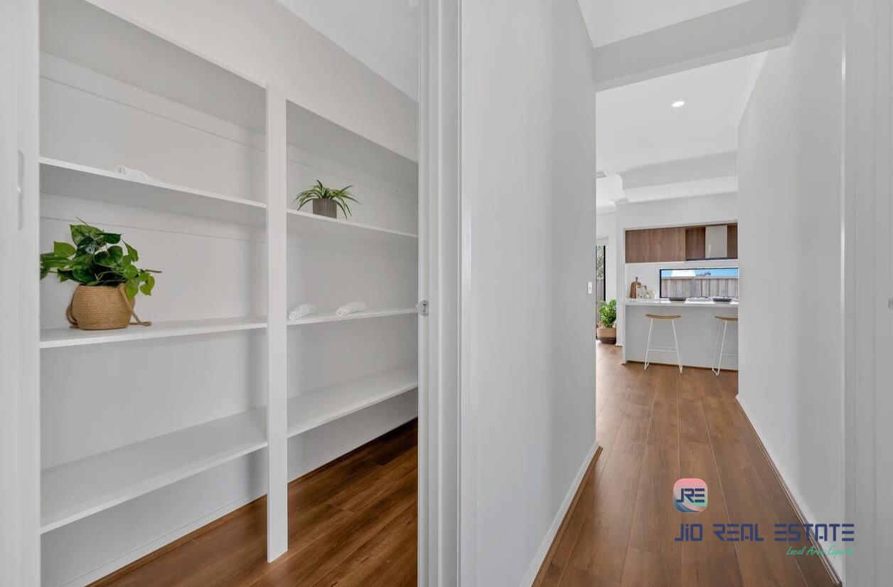 22 Barnmead Street, Deanside VIC