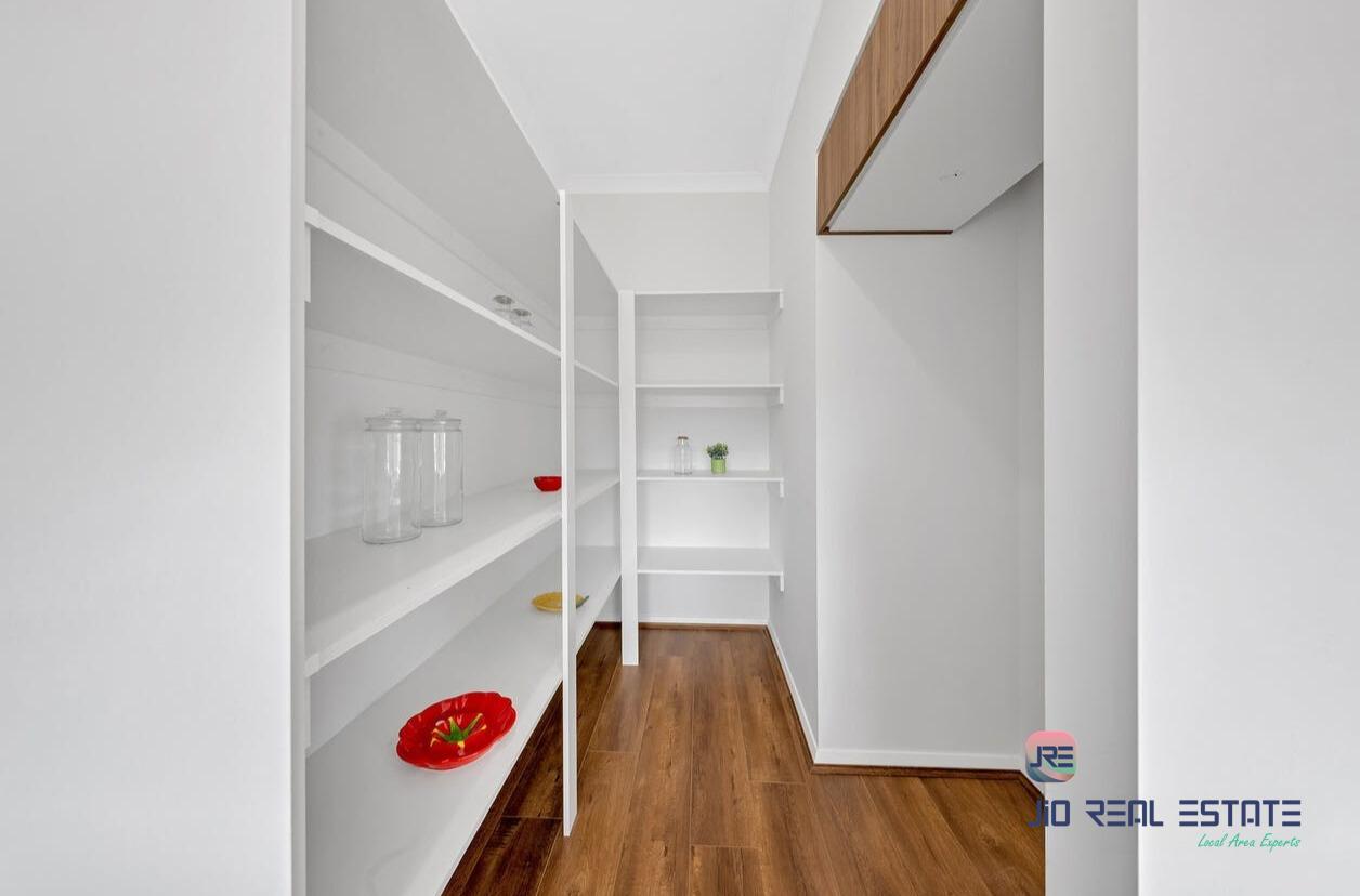 22 Barnmead Street, Deanside VIC