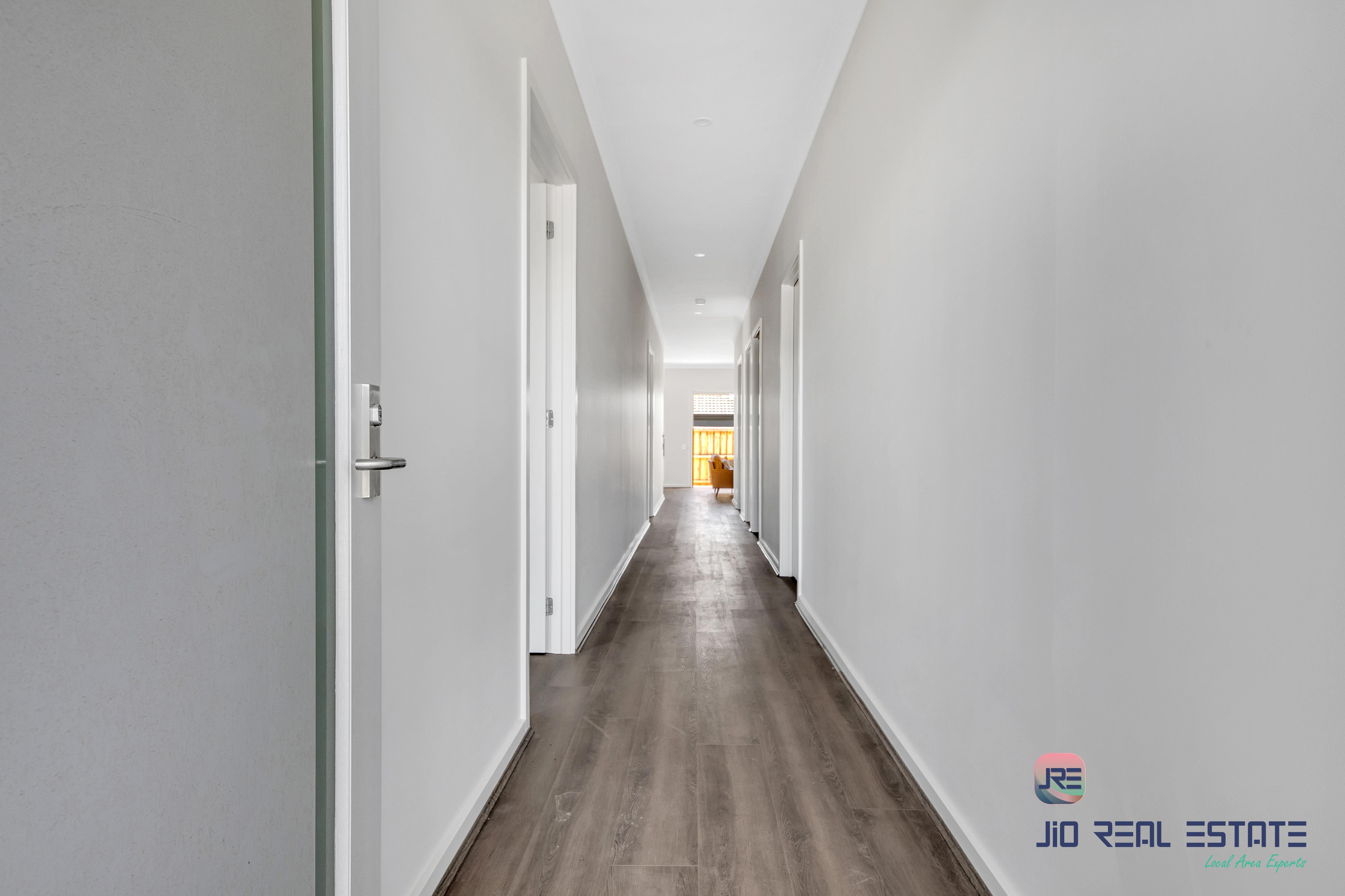 3 Dugan Street, Thornhill Park VIC