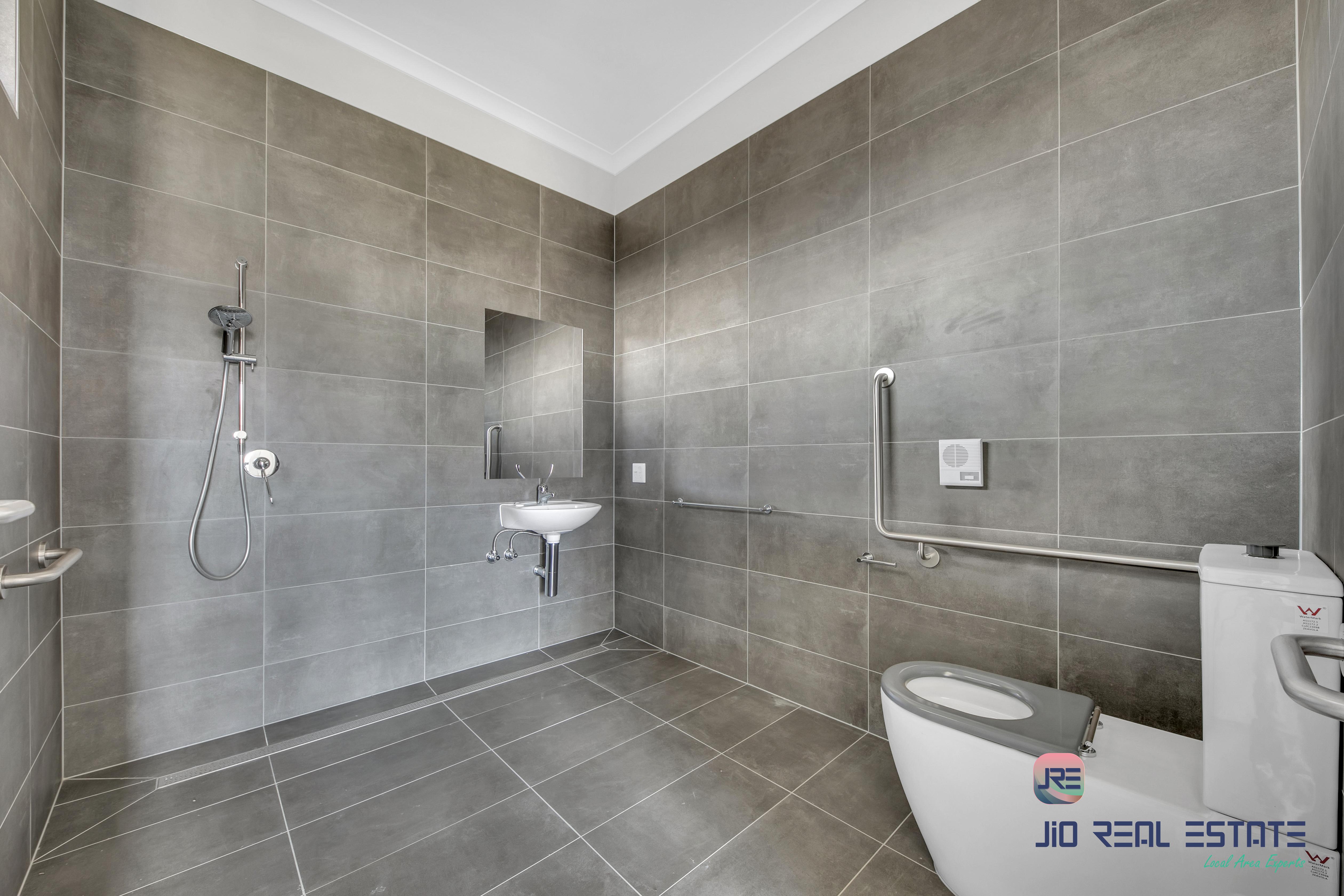 3 Dugan Street, Thornhill Park VIC