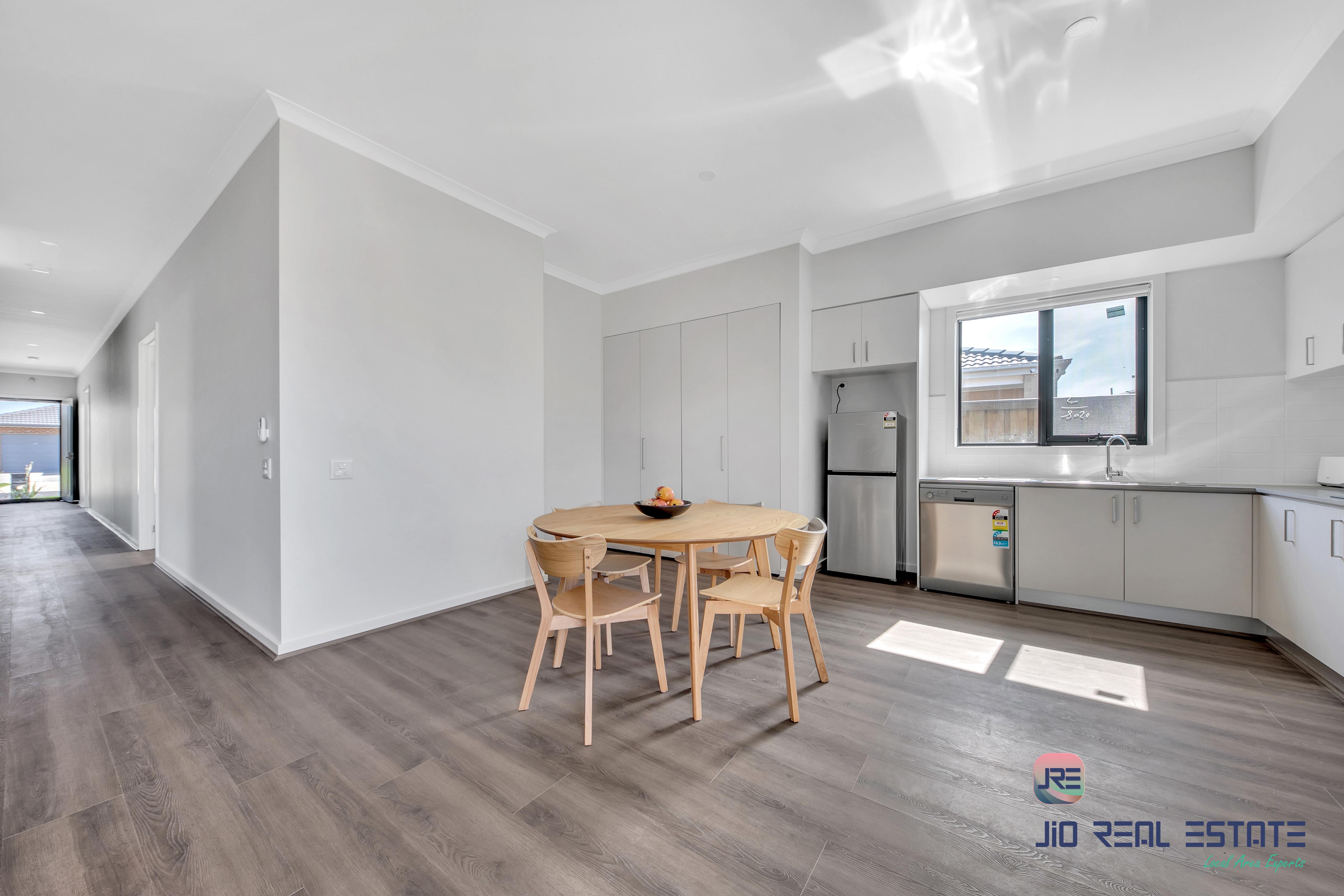 3 Dugan Street, Thornhill Park VIC