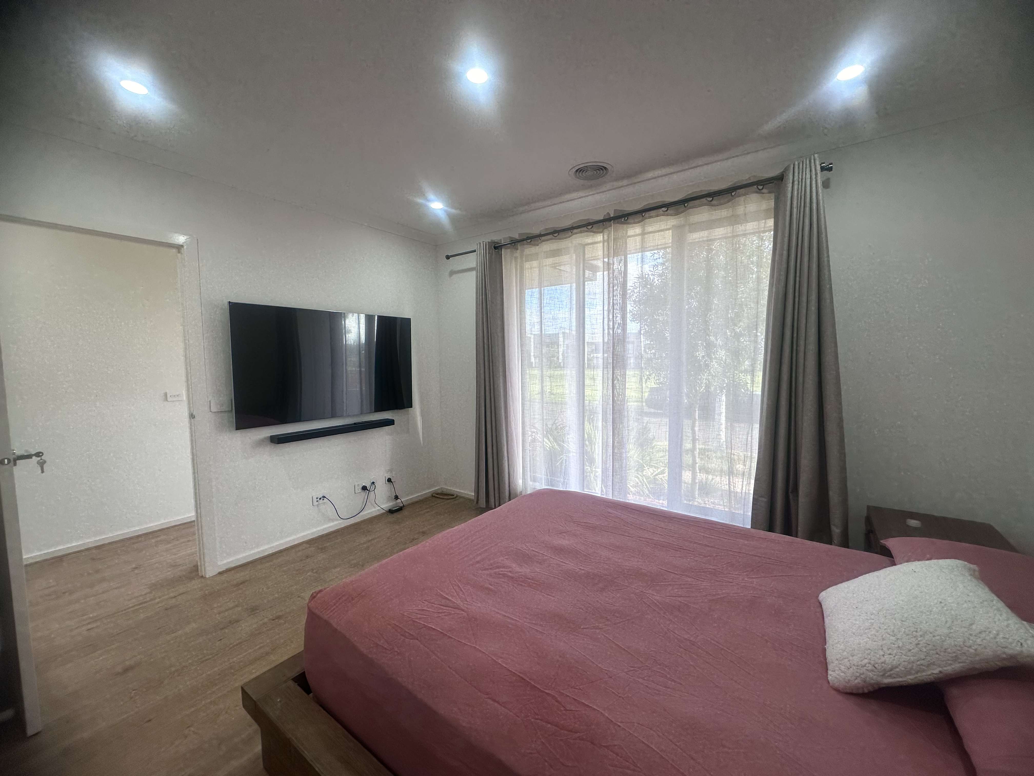 34 Southlands Loop, Strathtulloh VIC