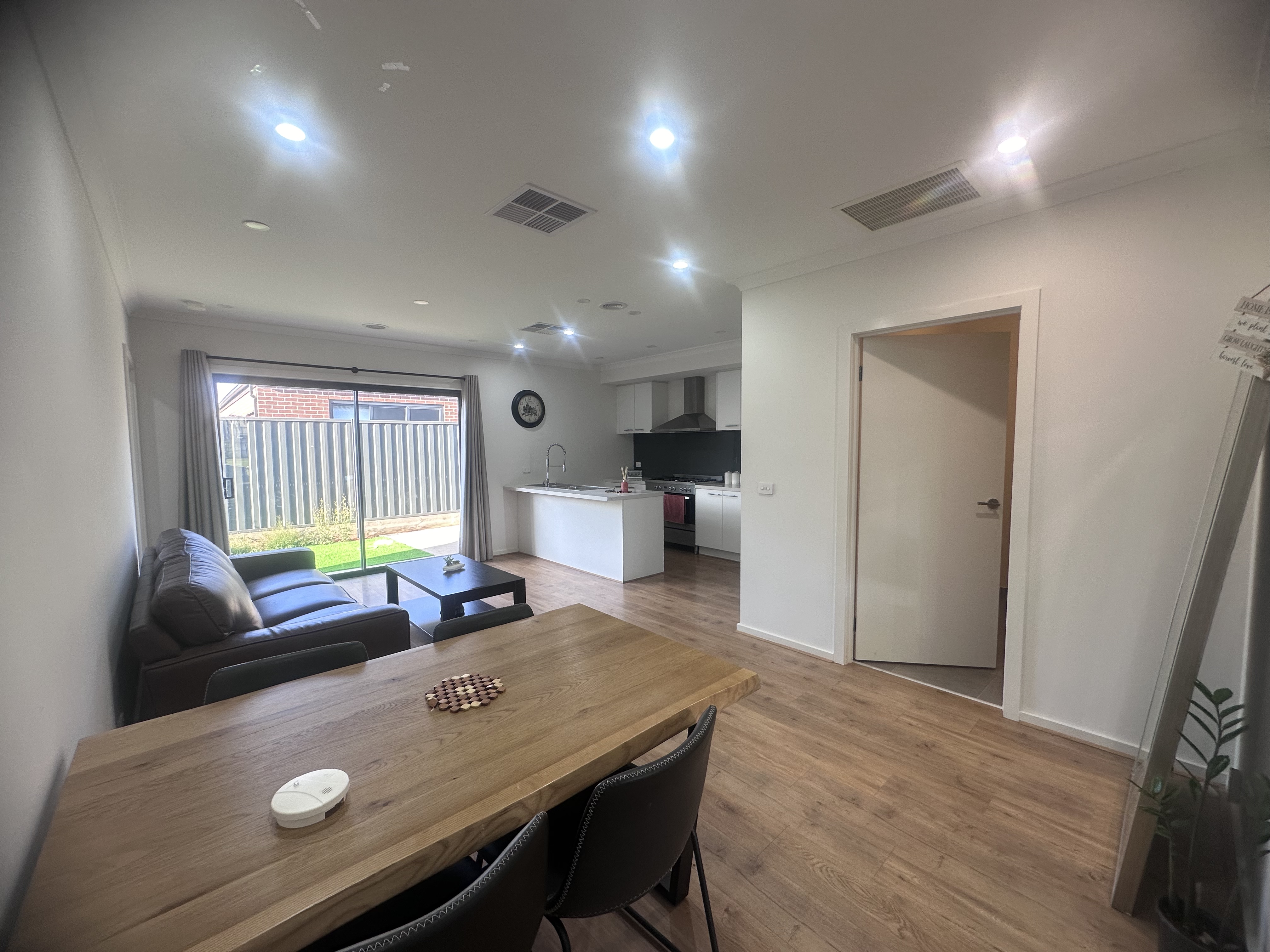 34 Southlands Loop, Strathtulloh VIC