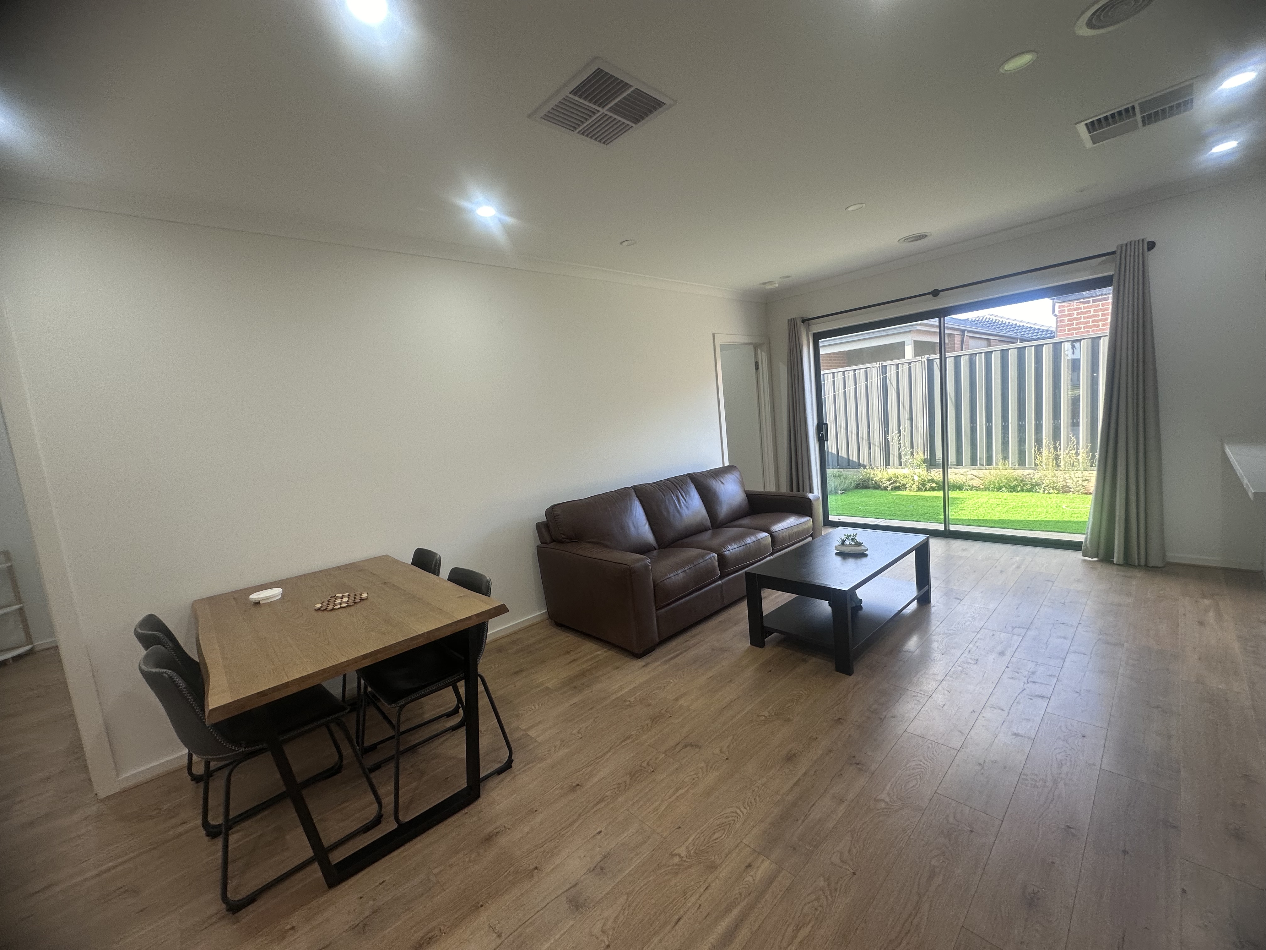 34 Southlands Loop, Strathtulloh VIC