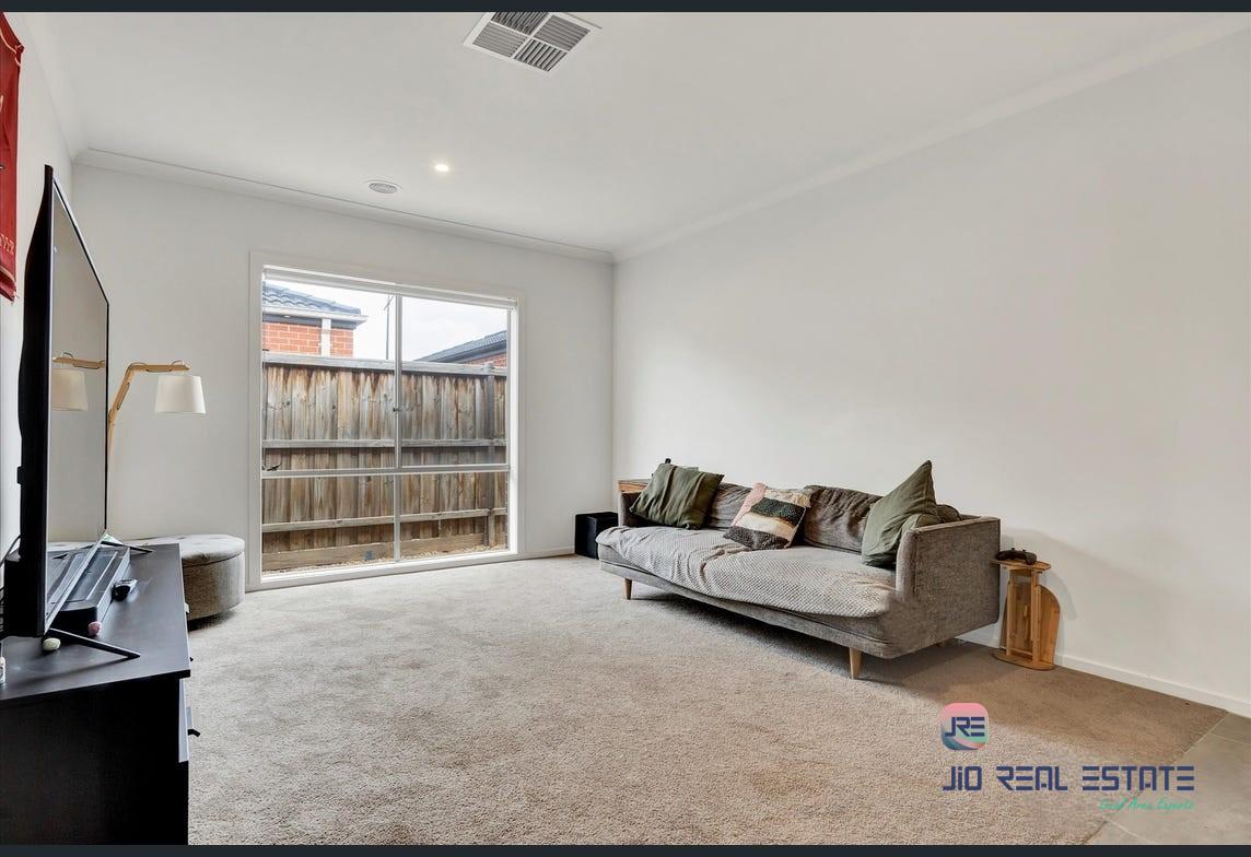 3 Longshanks Street, Thornhill Park VIC