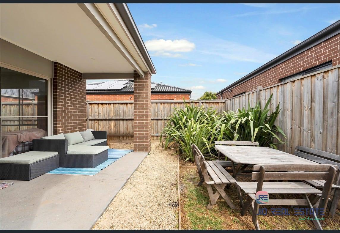 3 Longshanks Street, Thornhill Park VIC