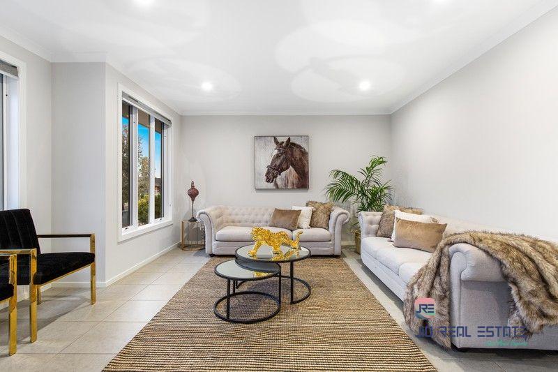 13 Telford Road, Thornhill Park VIC