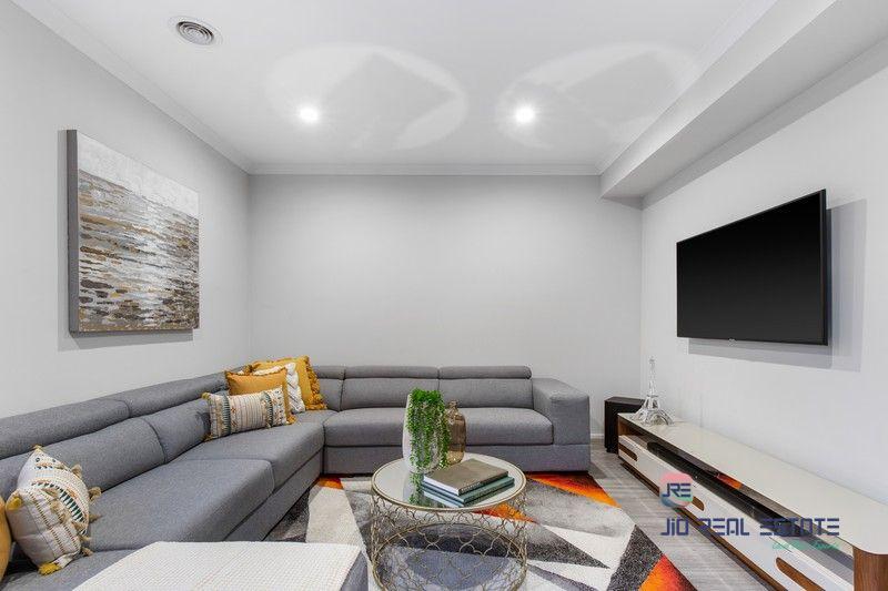 13 Telford Road, Thornhill Park VIC