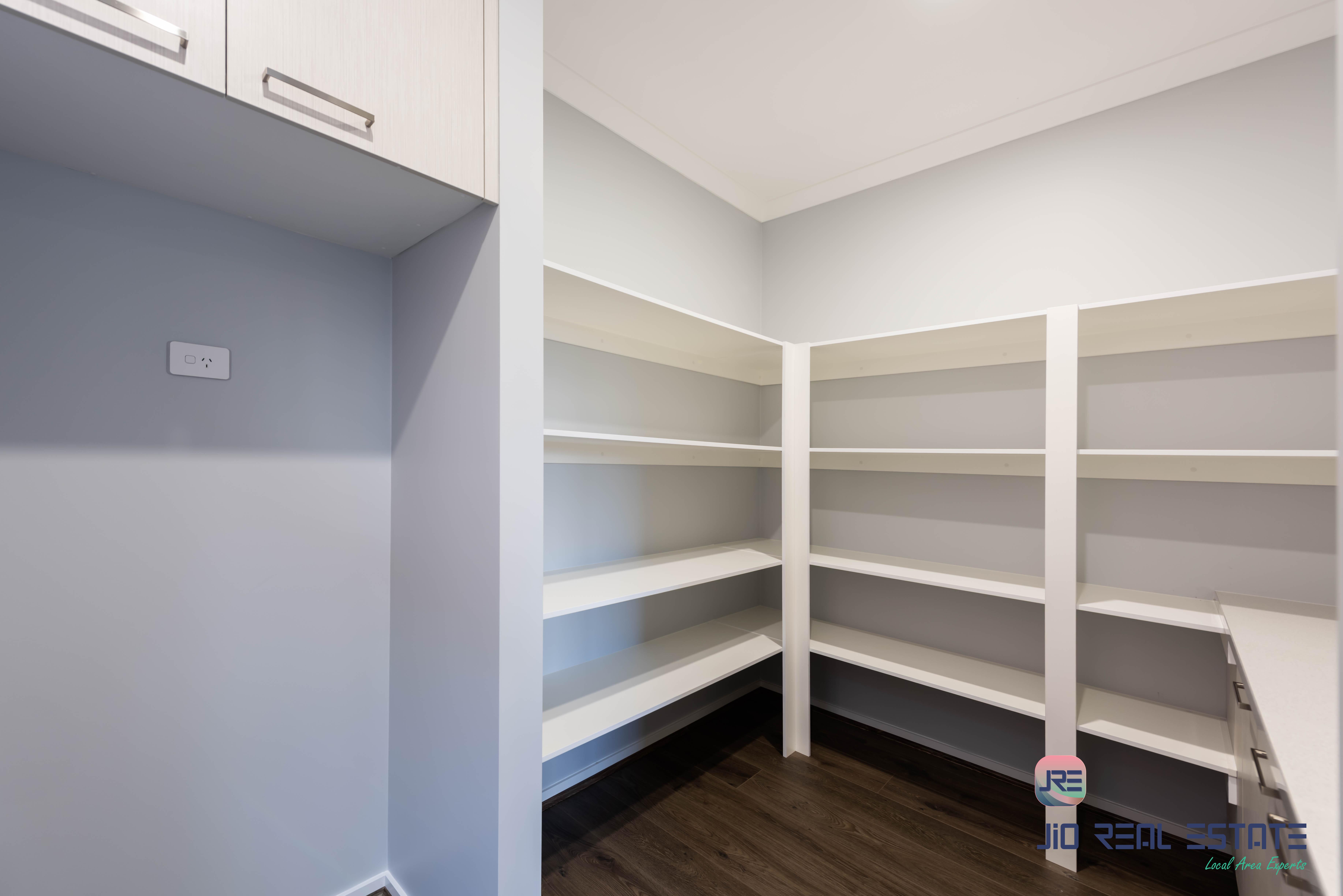 23 Horsley Street, Thornhill Park VIC