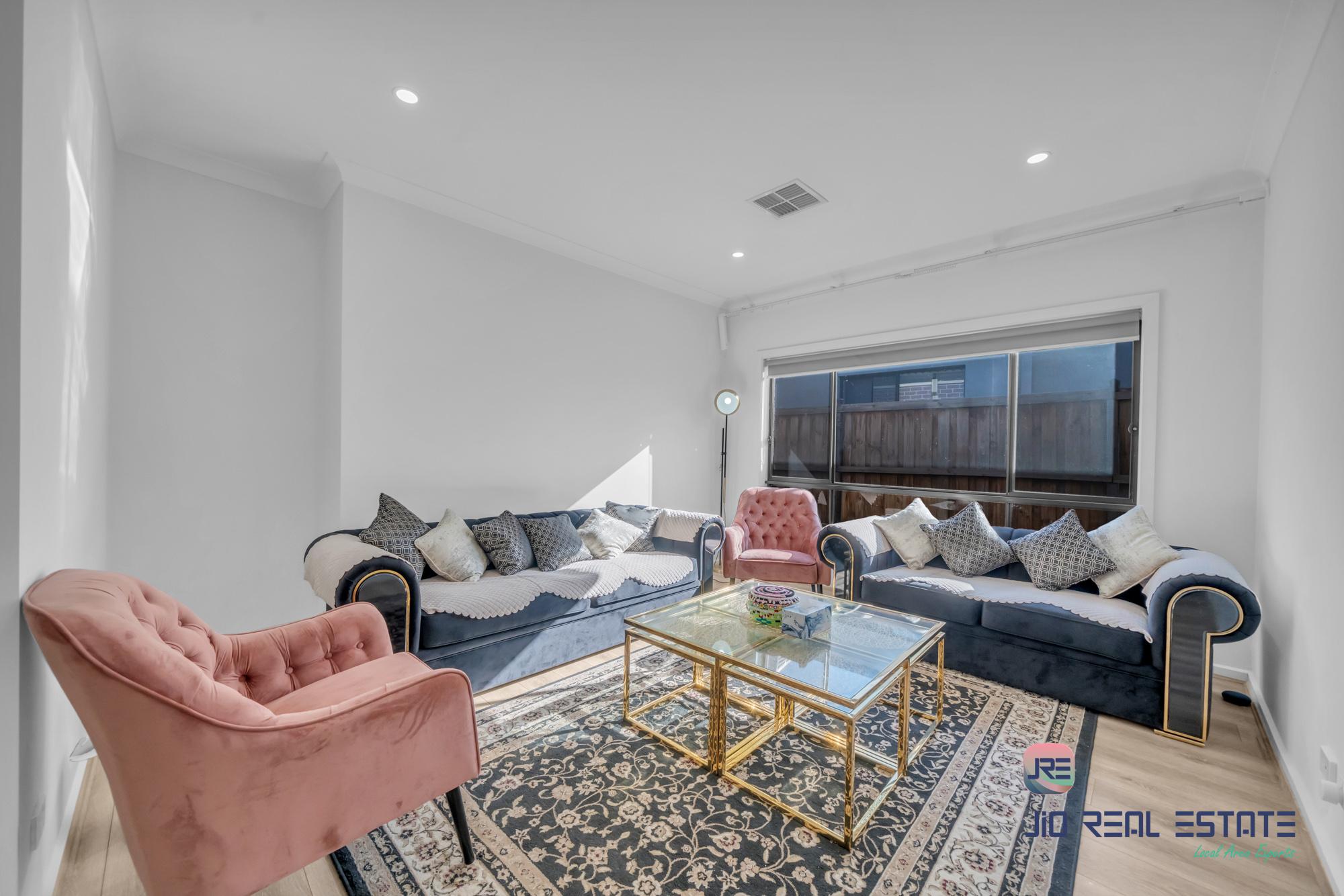 56 Maya Avenue, Thornhill Park VIC