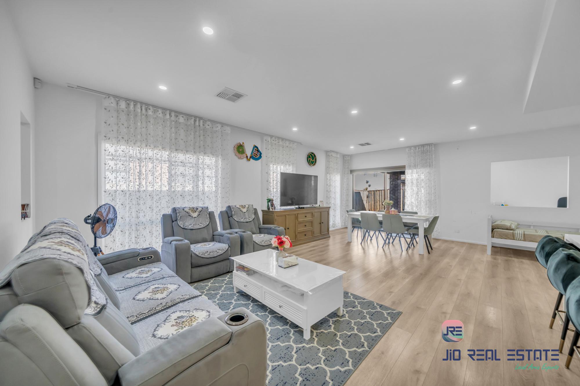 56 Maya Avenue, Thornhill Park VIC