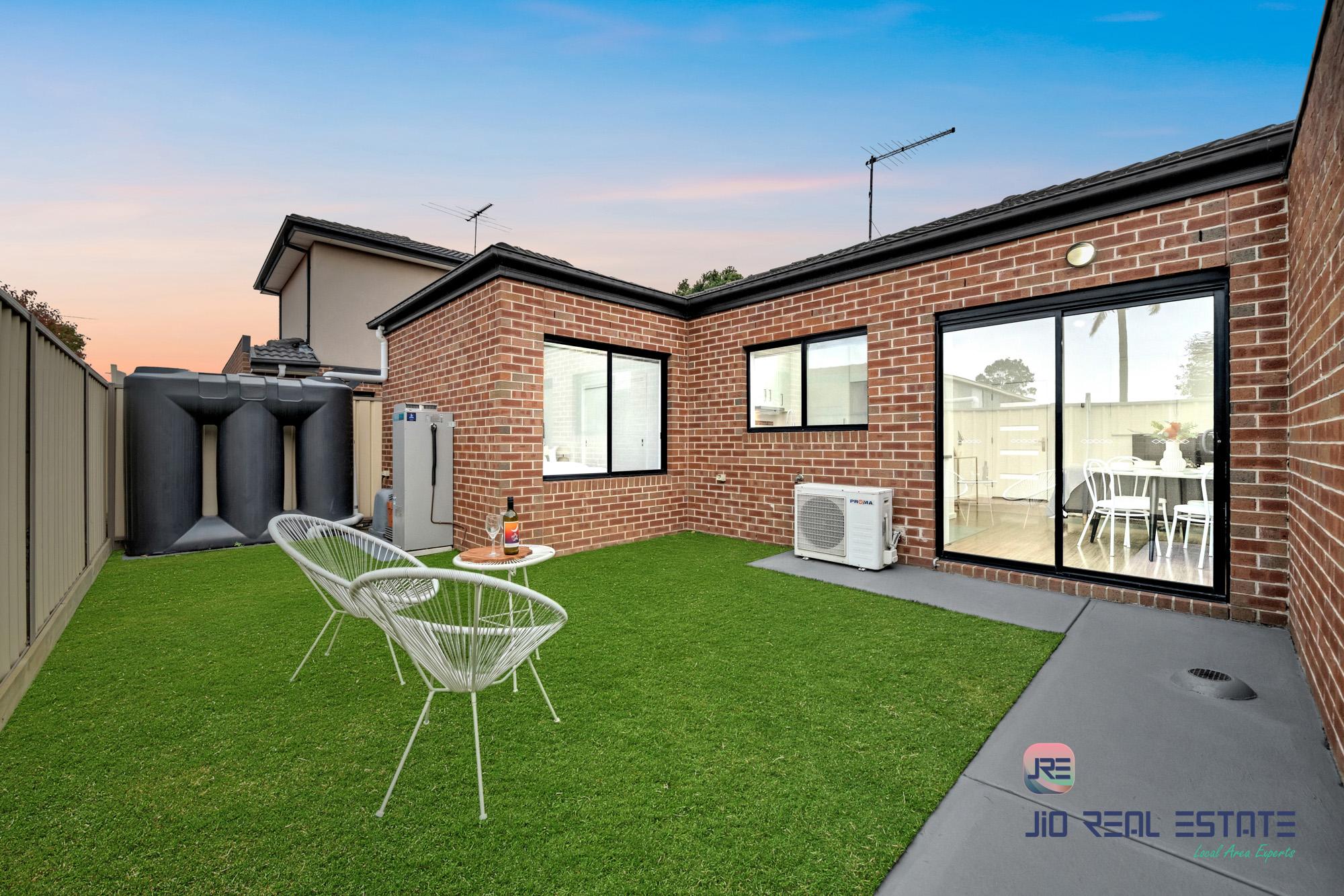 4/66-68 Lester Avenue, St Albans VIC