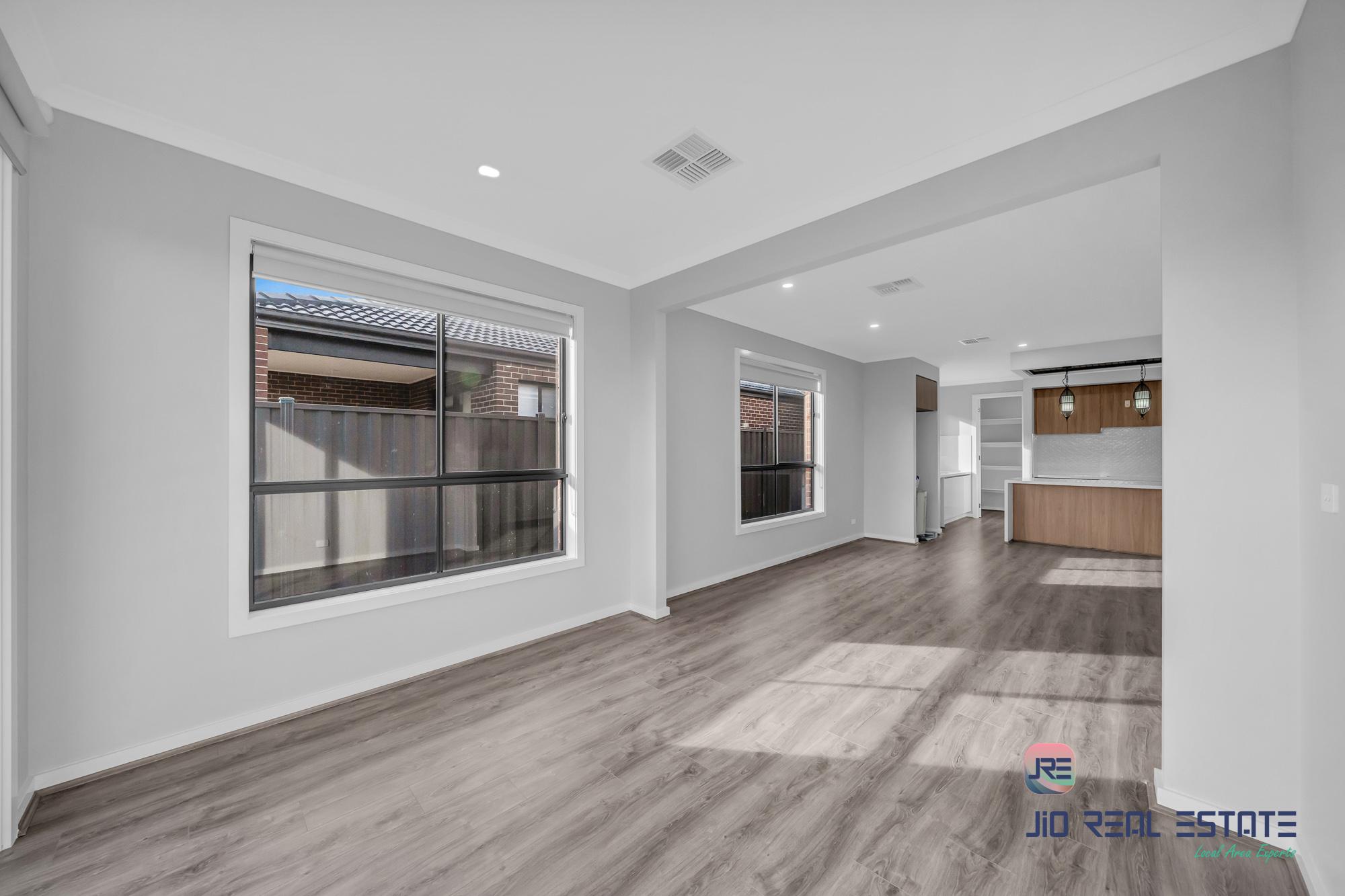 80 Pintail Drive, Melton South VIC