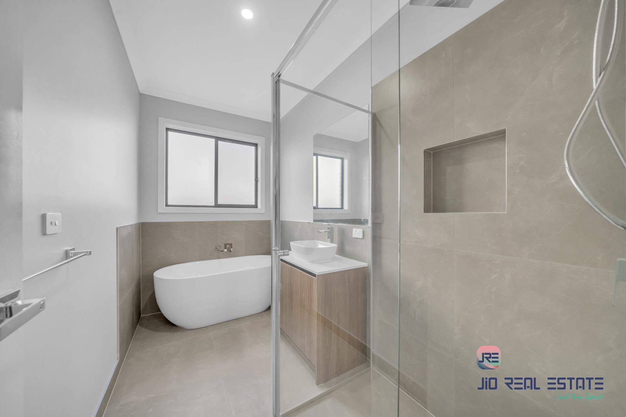 80 Pintail Drive, Melton South VIC