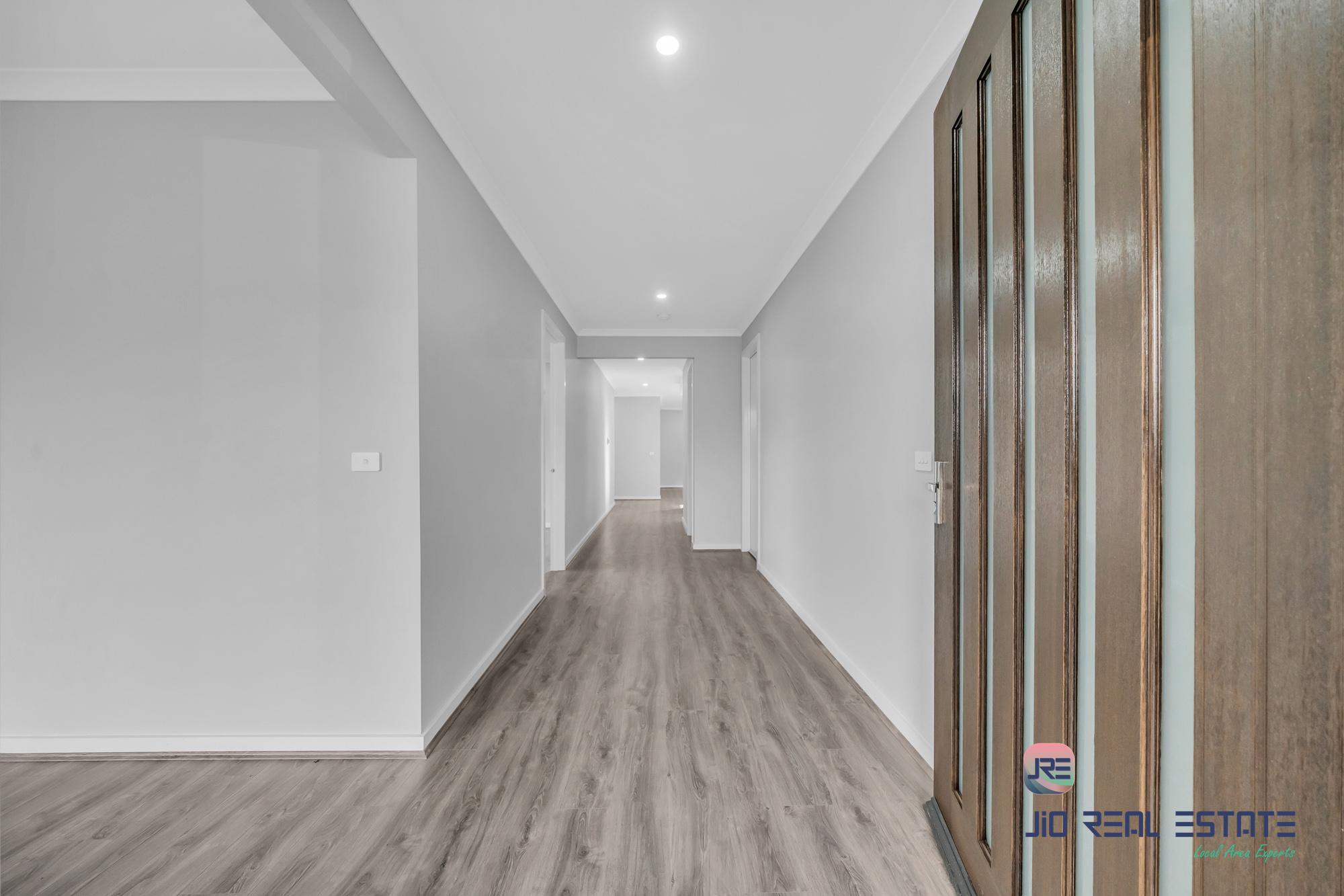 80 Pintail Drive, Melton South VIC