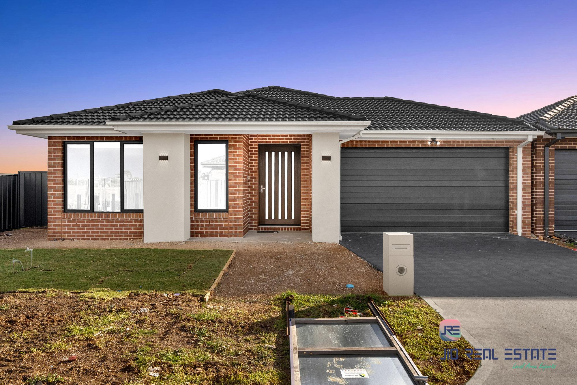 80 Pintail Drive, Melton South VIC