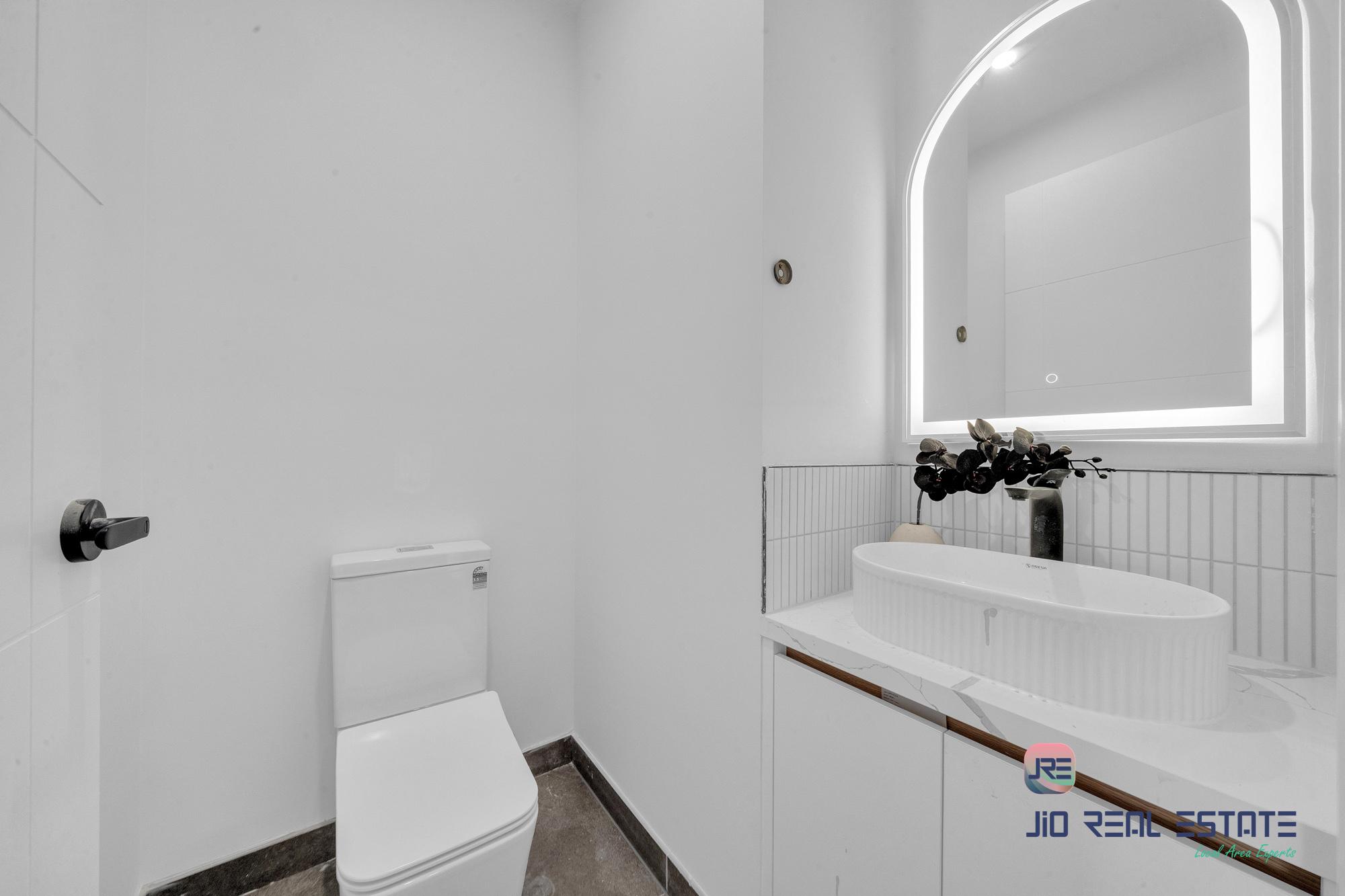 6 Malachite Drive, Tarneit VIC