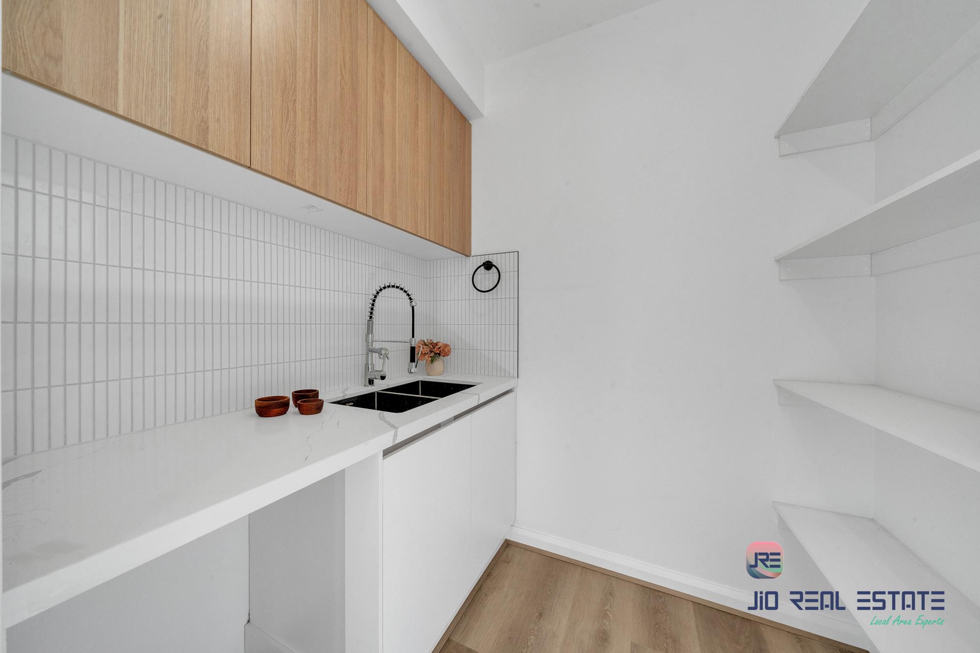 6 Malachite Drive, Tarneit VIC