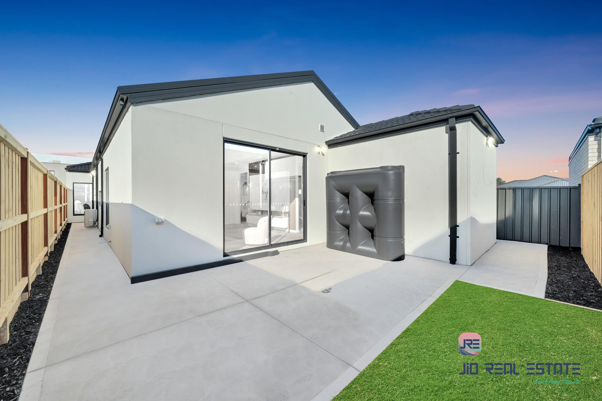 6 Malachite Drive, Tarneit VIC