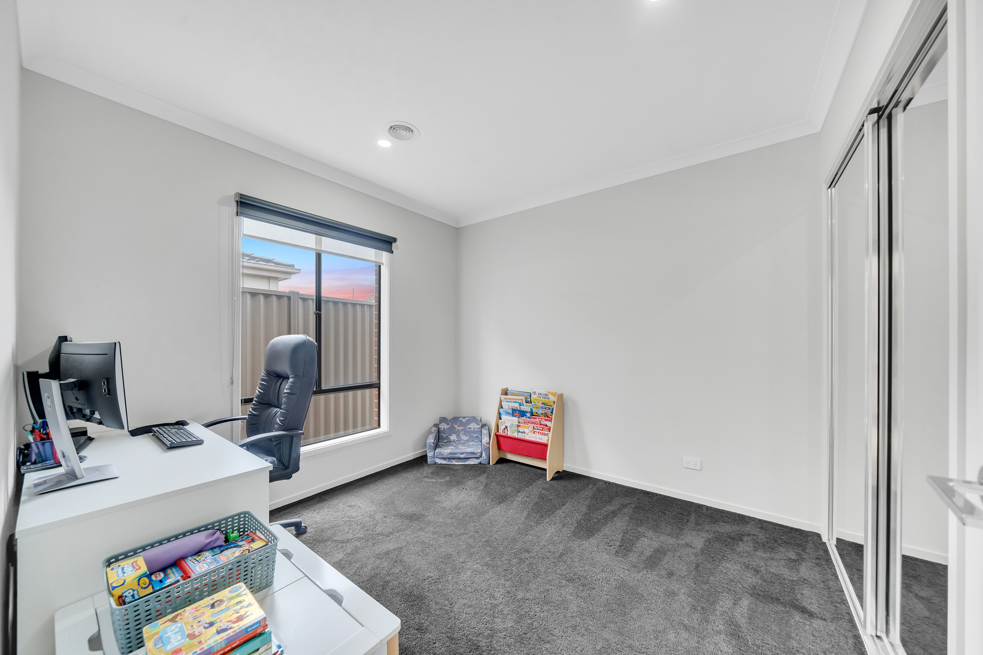 53 Coltan Avenue, Cobblebank VIC