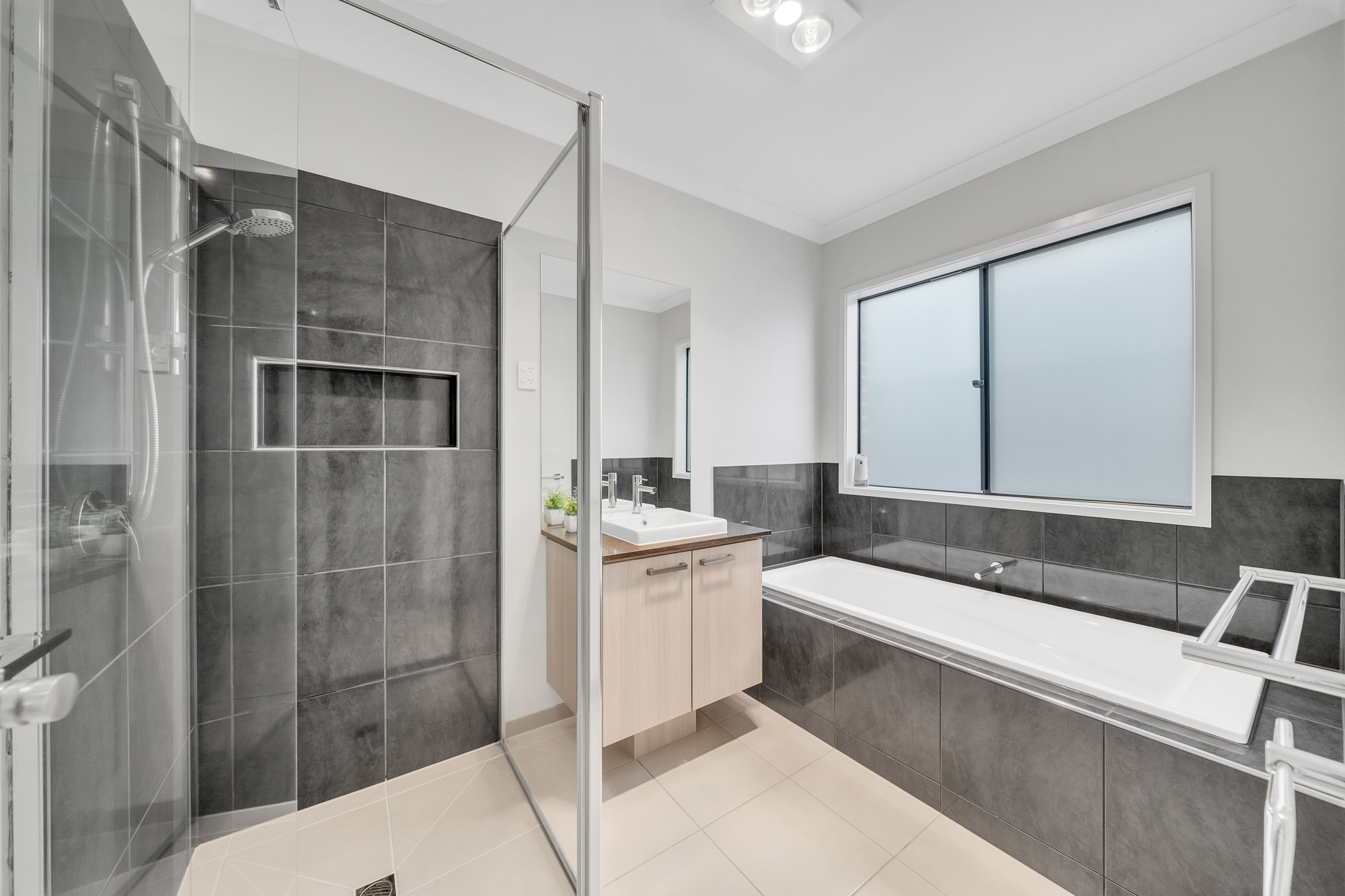 53 Coltan Avenue, Cobblebank VIC