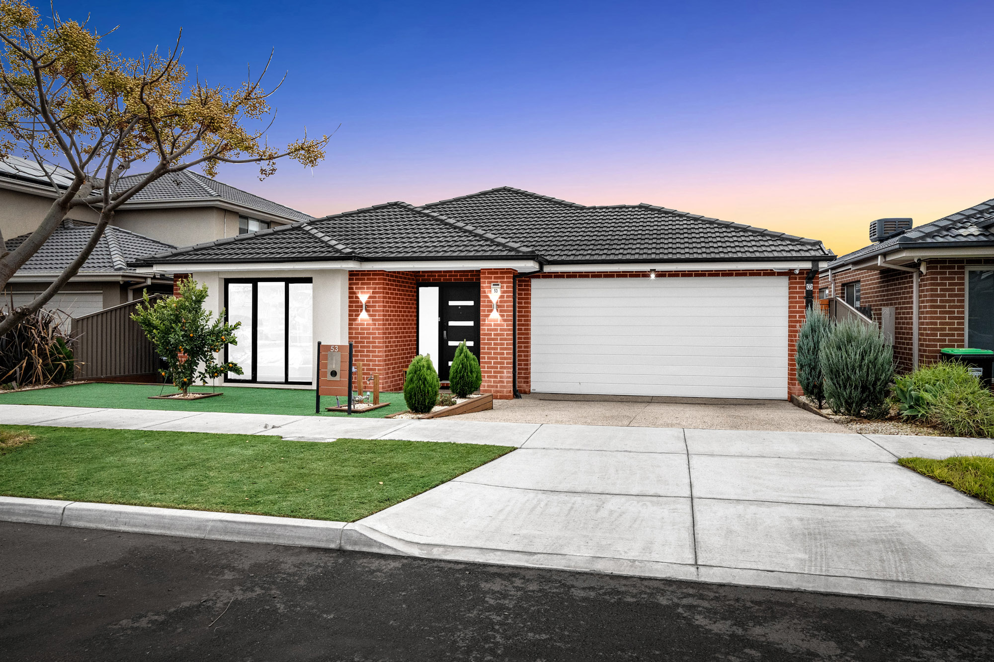 53 Coltan Avenue, Cobblebank VIC