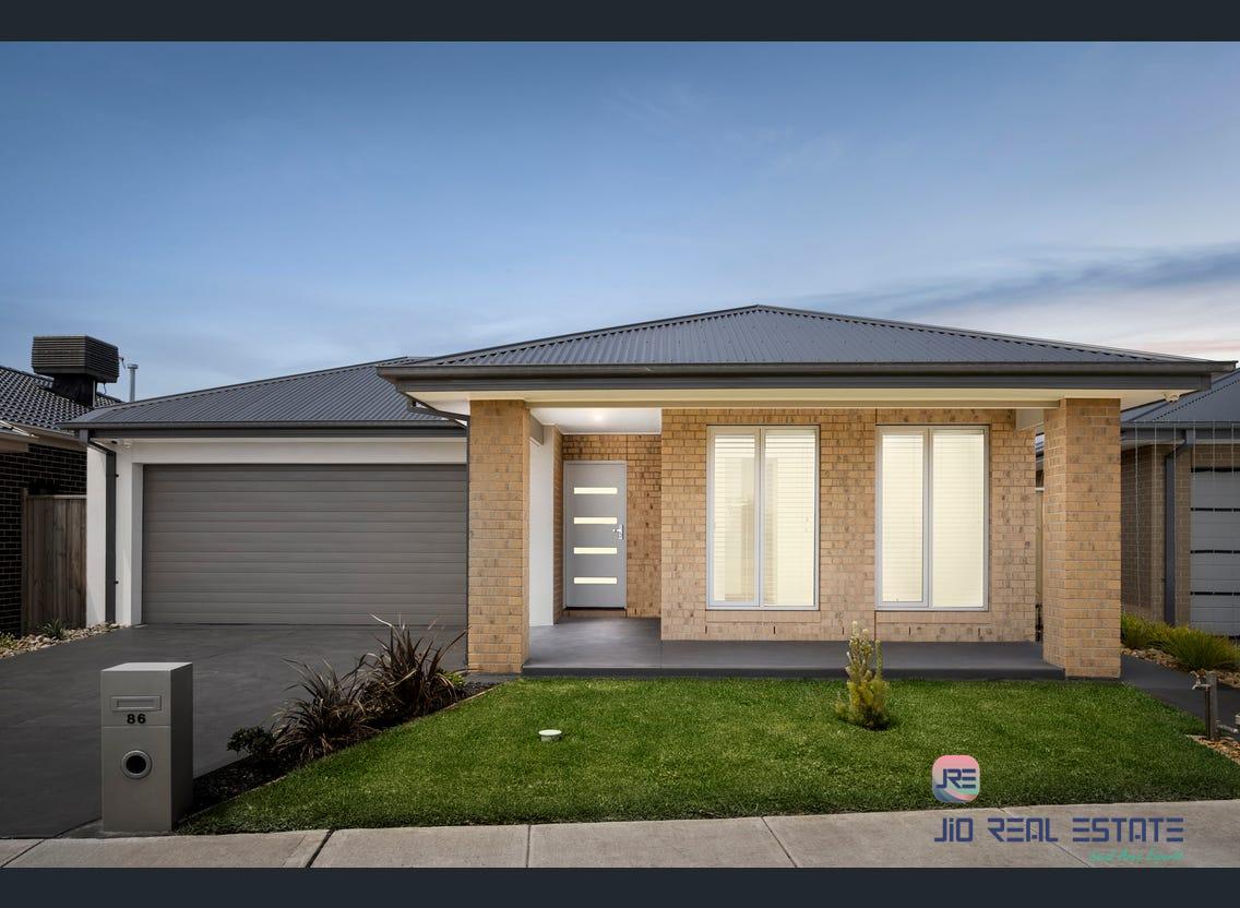 86 Plymouth Drive, Rockbank VIC