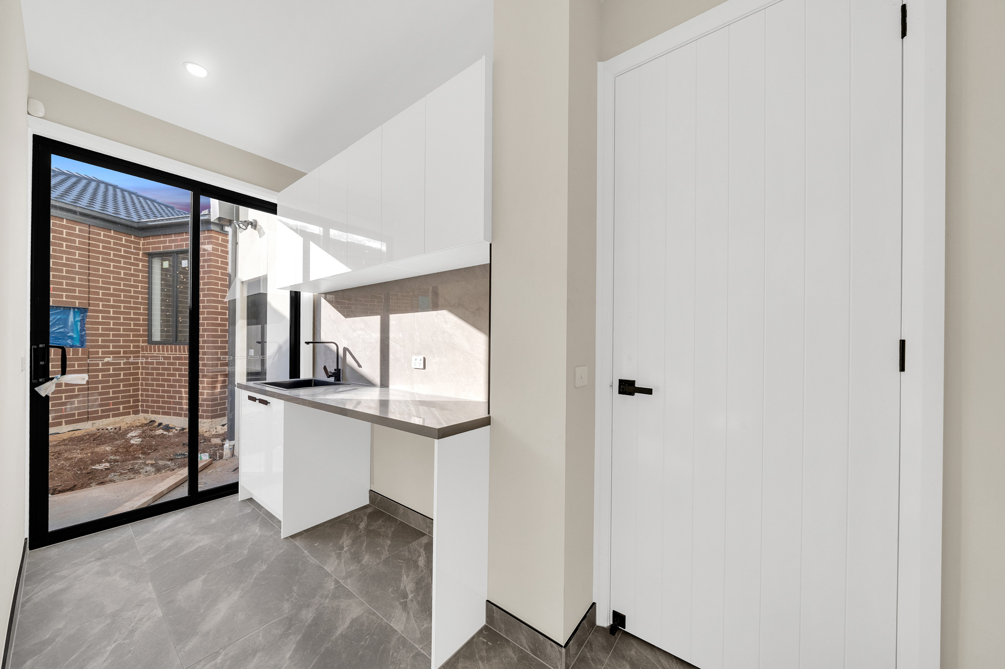 30 Uplands Crescent, Melton South VIC