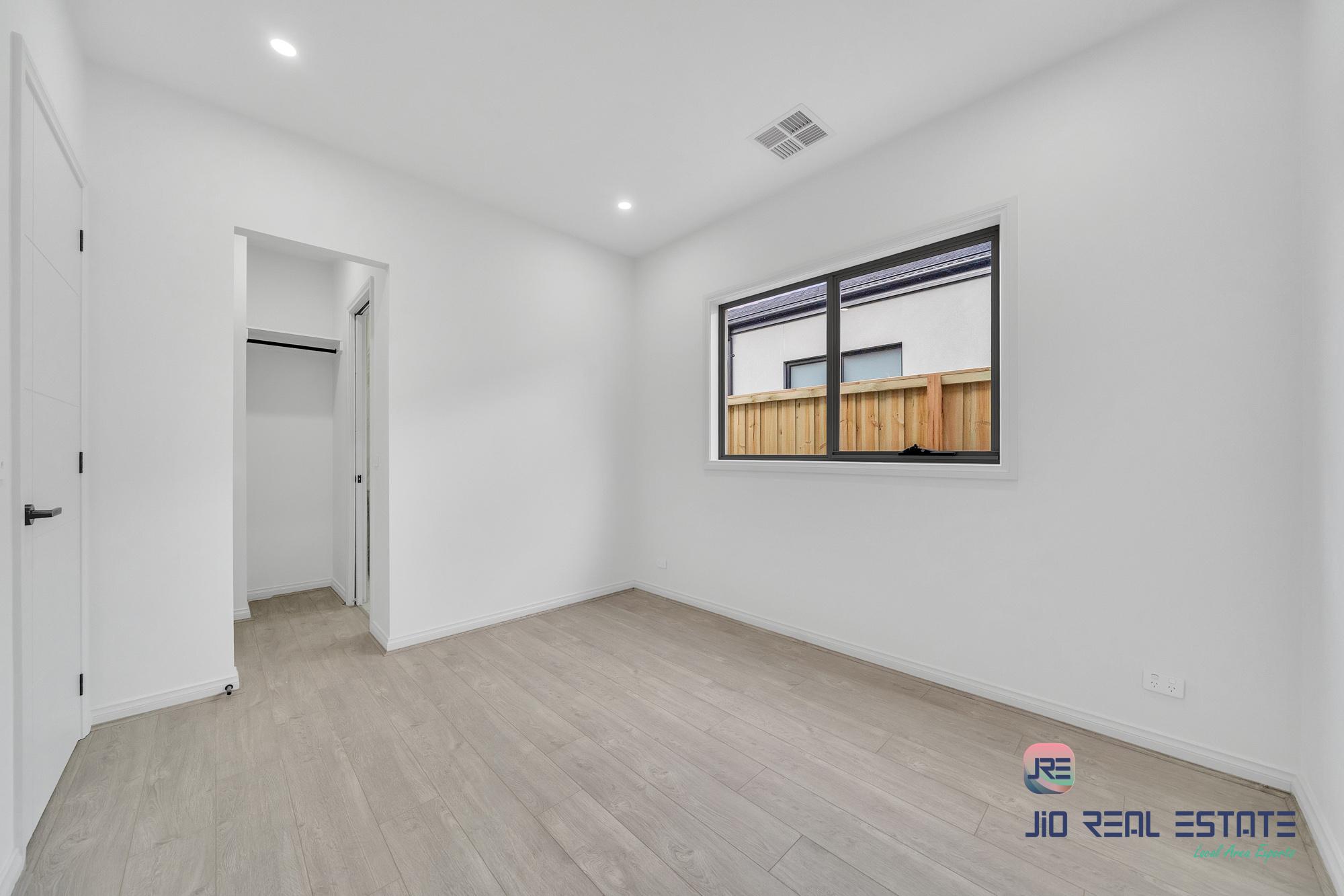 55 Thyme Crescent, Fraser Rise VIC